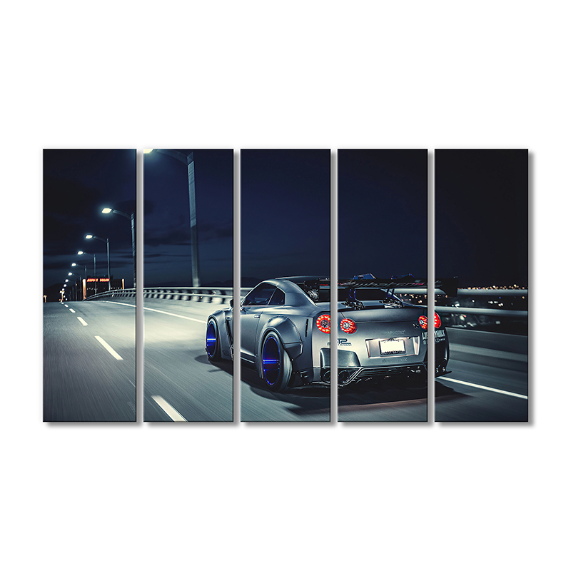

Модульная картина Artel «Ниссан GT-R автомобиль» 5 модулей 70x105 см