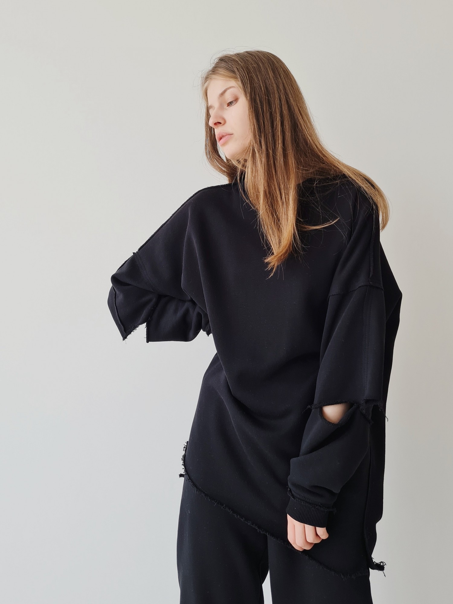

Свитшот Stlkatin 000000743 M/L/XL чёрный oversize