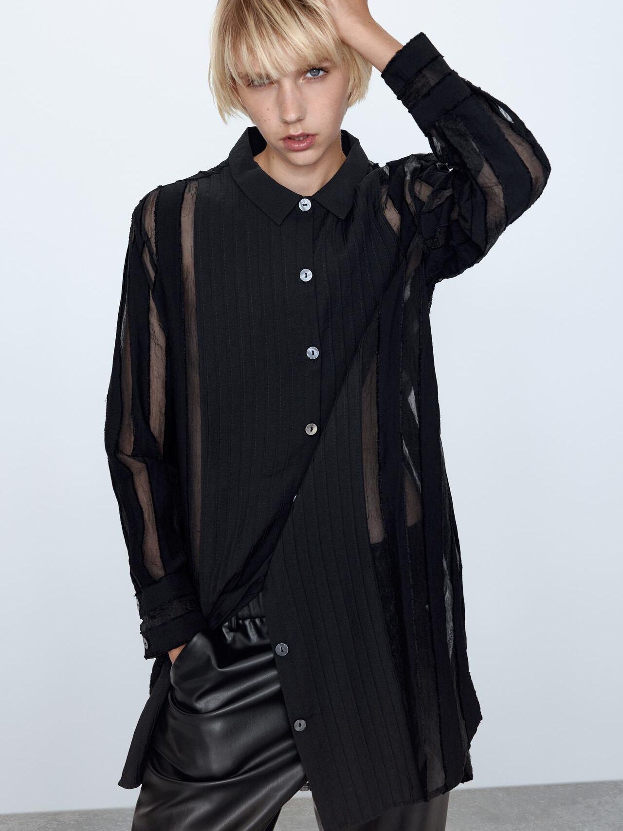 

Рубашка Zara XAZ229159RQDL S Черная