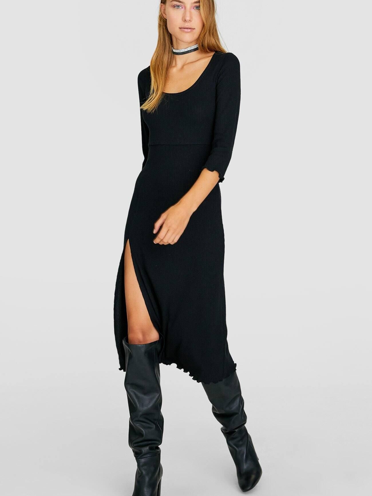

Платье Stradivarius XAZ231588WKCY  Черное, Платье Stradivarius XAZ231588WKCY S Черное