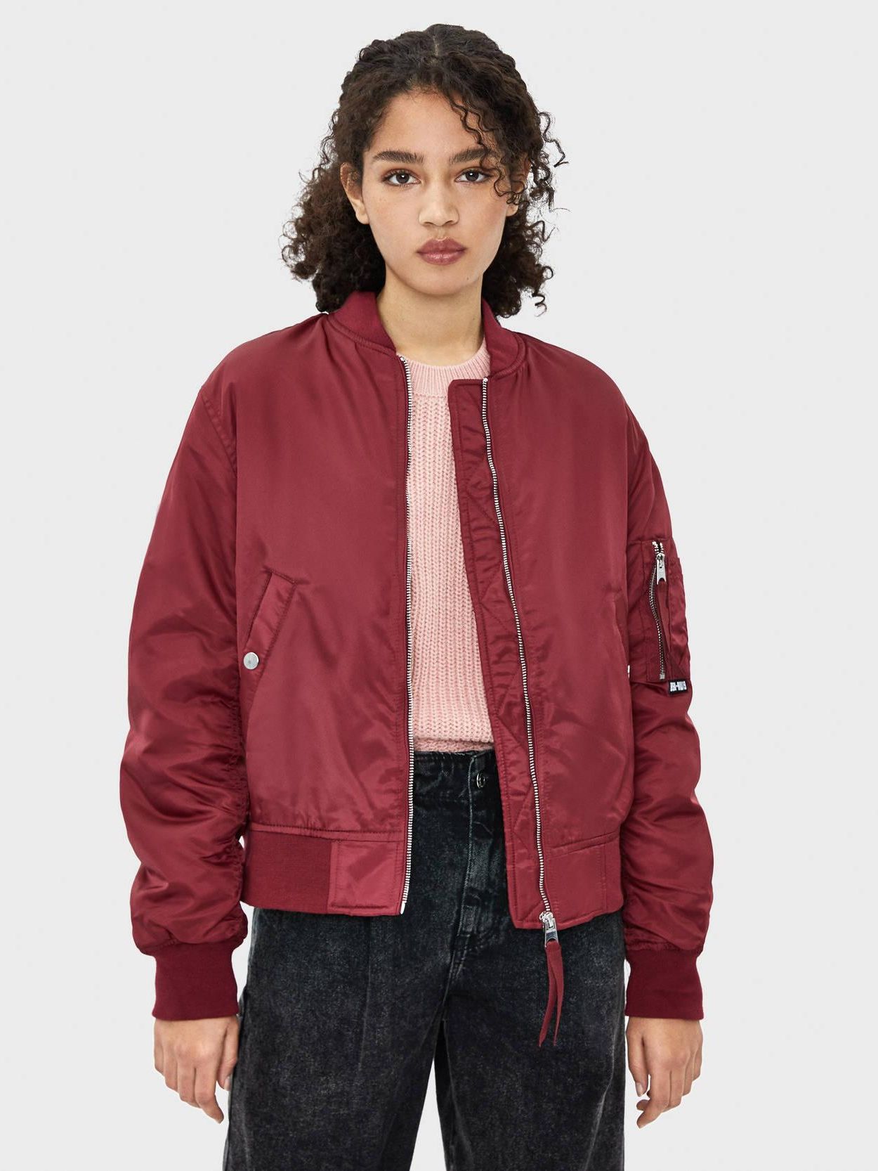 

Бомбер Bershka XAZ238680YNLG  Бордовый, Бомбер Bershka XAZ238680YNLG XS Бордовый
