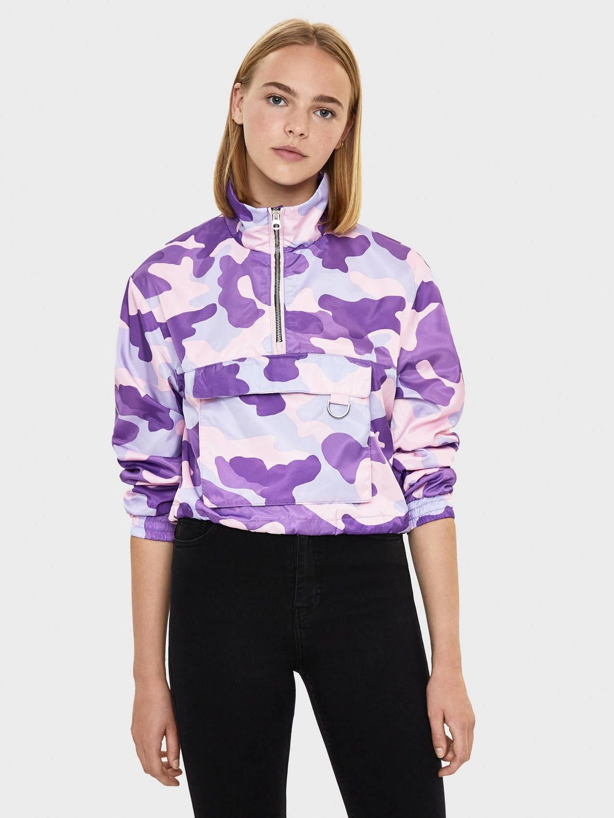 

Анорак Bershka XAZ238683JXFF S Розовый с фиолетовым