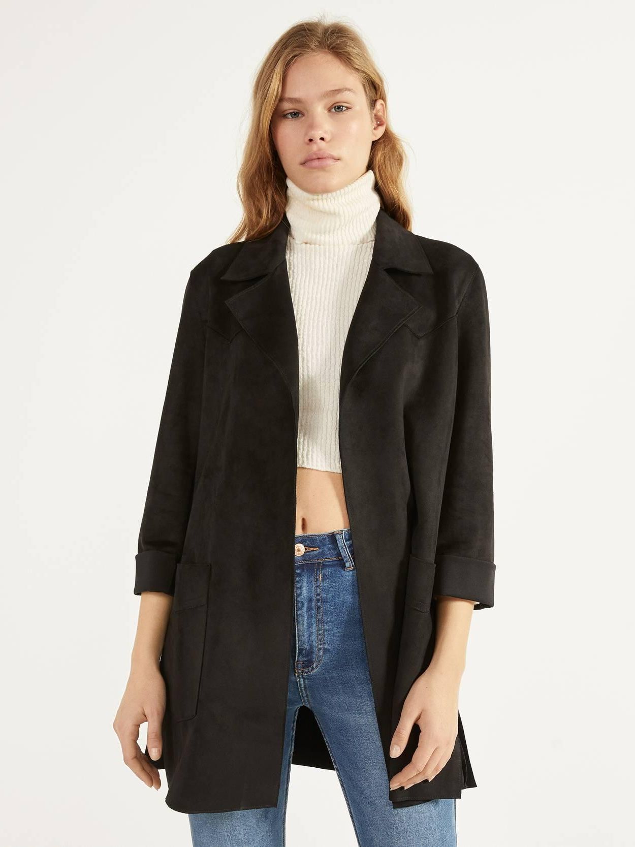 

Тренч Bershka XAZ261922VLHQ XS Черный