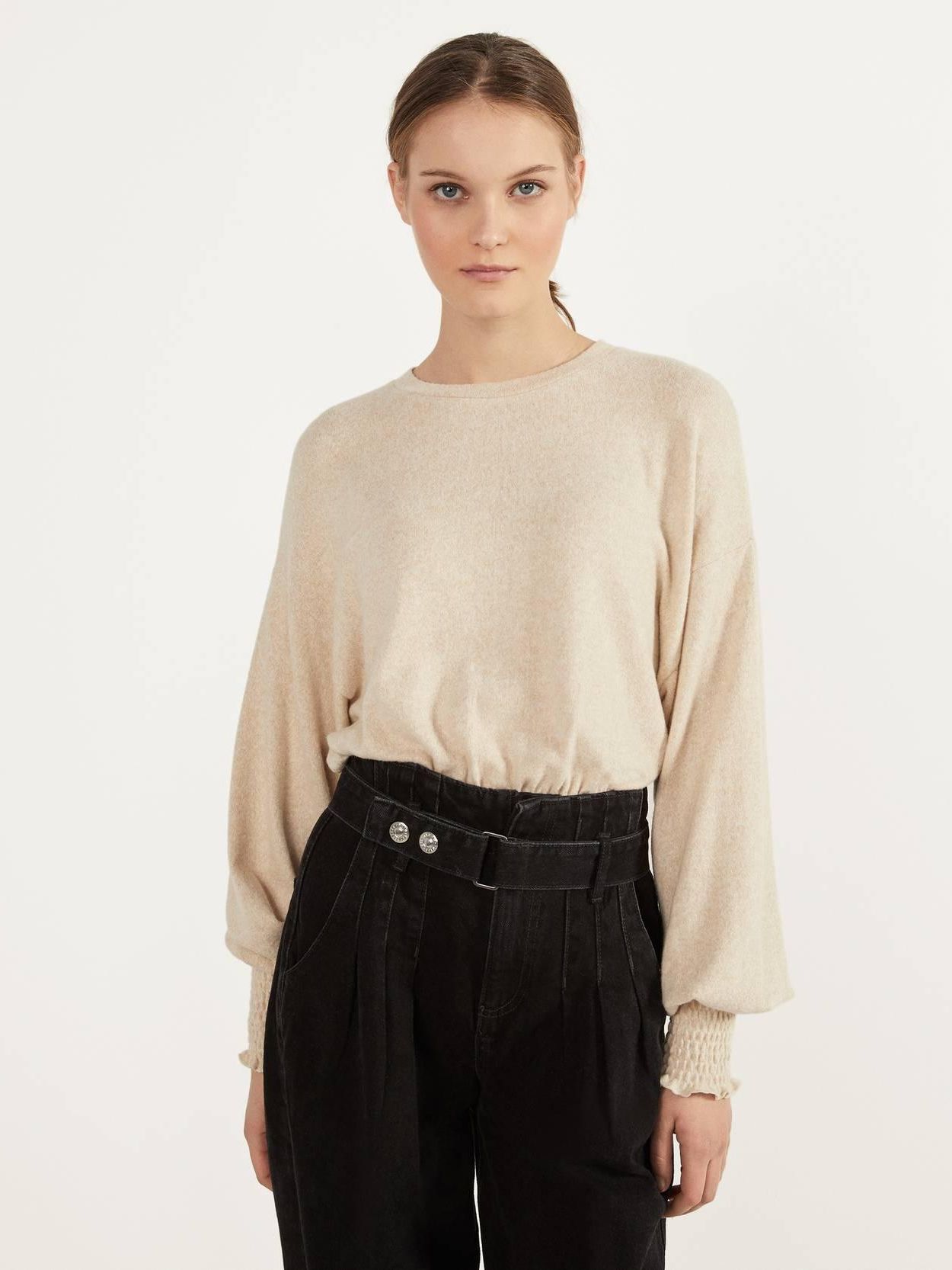 

Джемпер Bershka XAZ263021HHND M Бежевый
