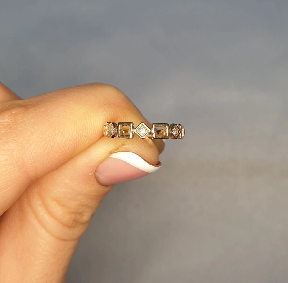 

Кольцо позолоченное "Веренея" 17 1,26 г