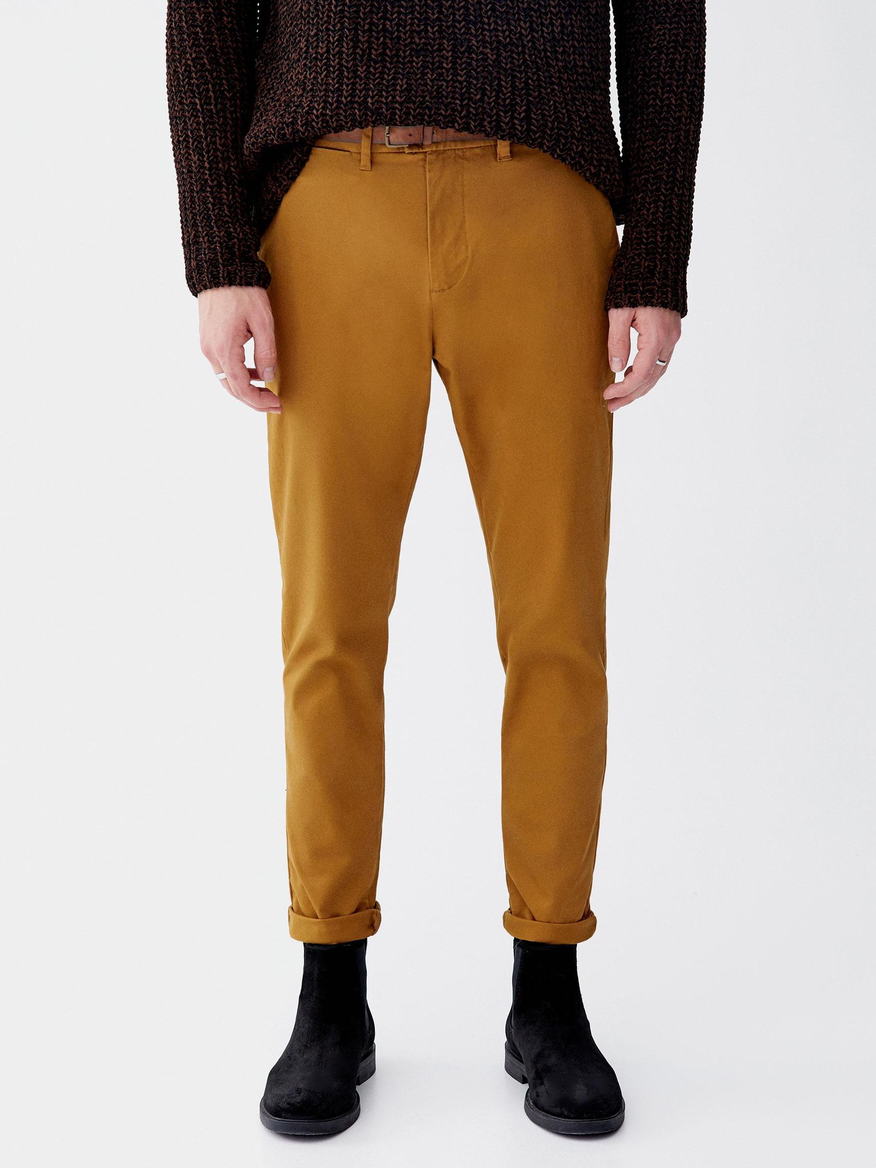 

Джинсы Pull & Bear XAZ240365SGSC  Горчичные, Джинсы Pull & Bear XAZ240365SGSC 46 Горчичные