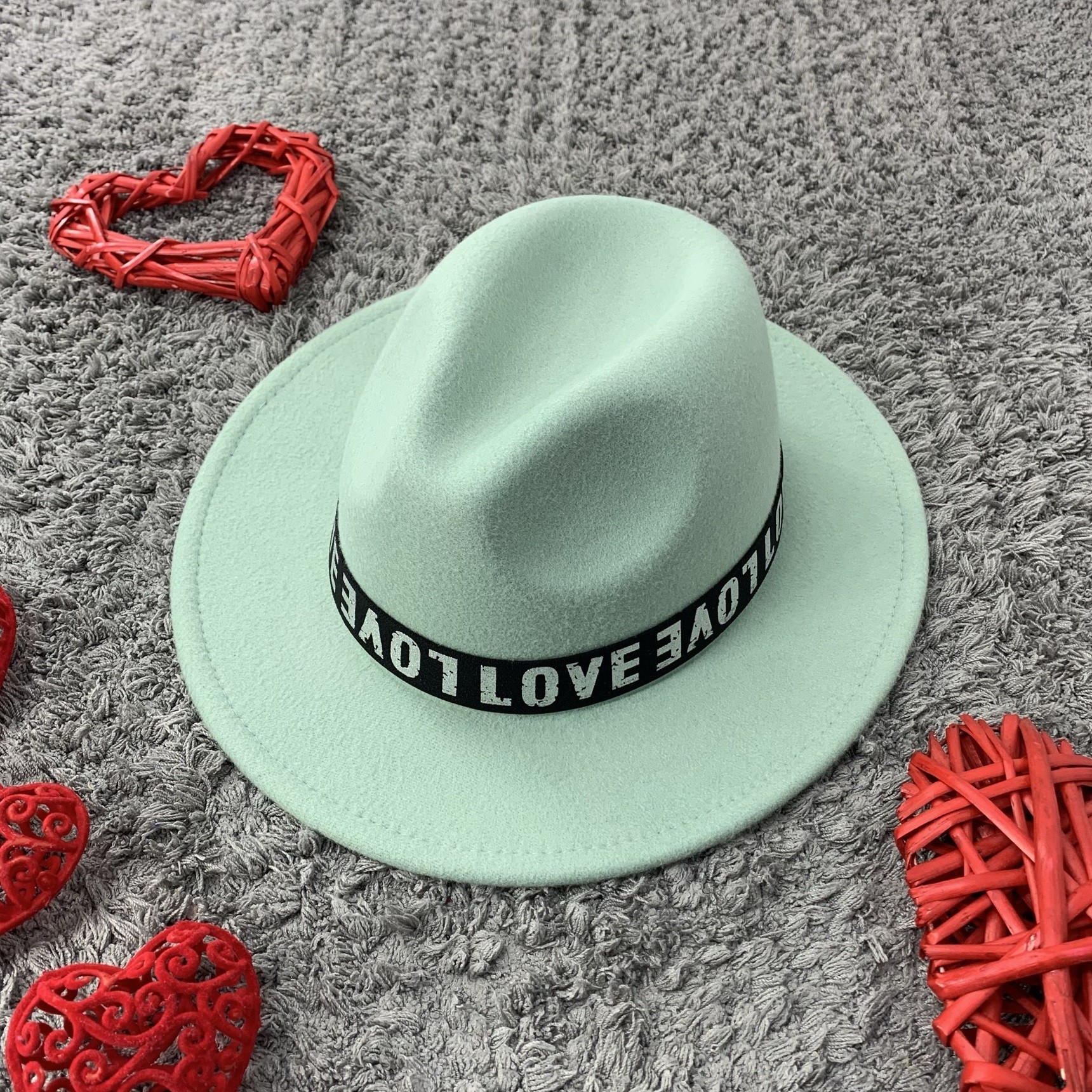 

Шляпа Федора Трилби унисекс Love мятная Tanworders