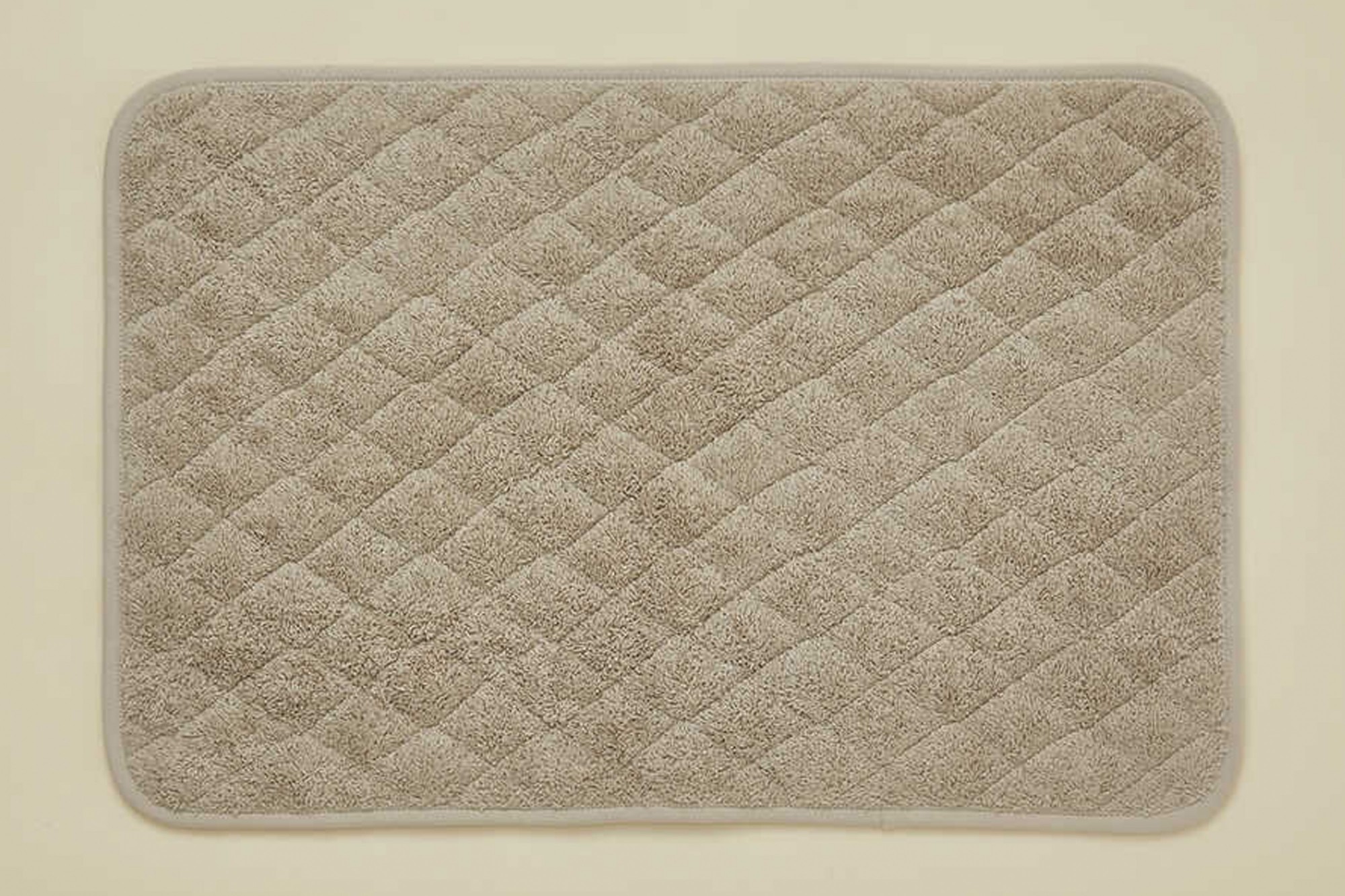 

Коврик махровый Maisonette Diamond 45*65 бежевый 700г/м2