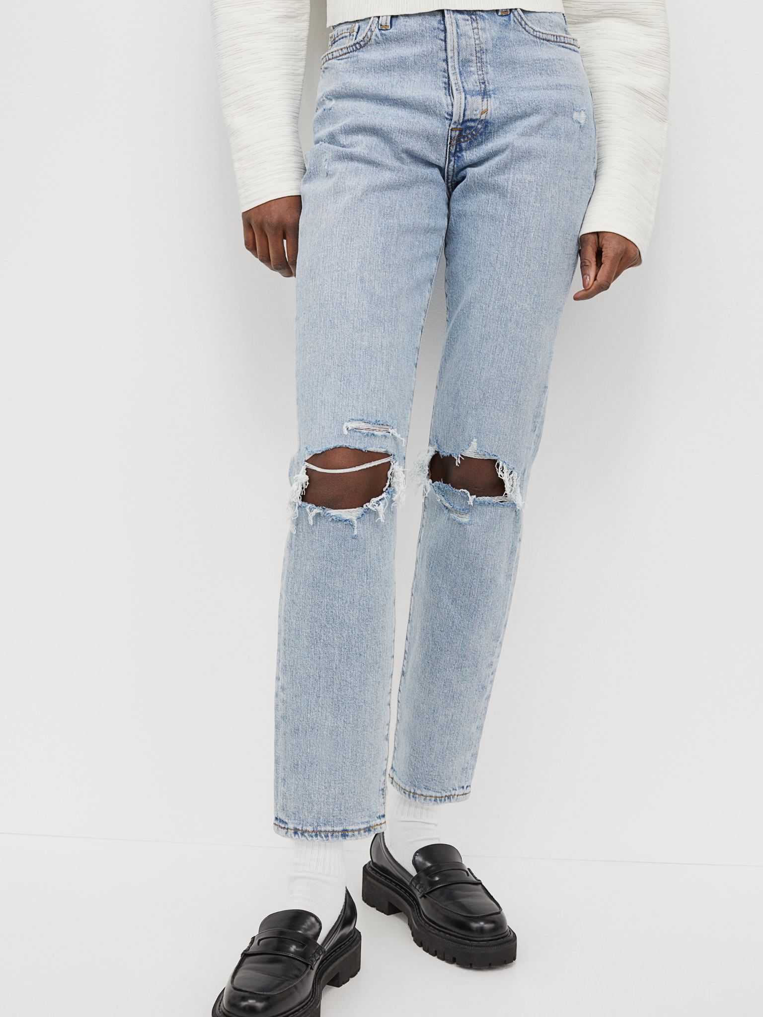 

Джинсы H&M 9058032dm  Светло-синие, Джинсы H&M 9058032dm 34 Светло-синие