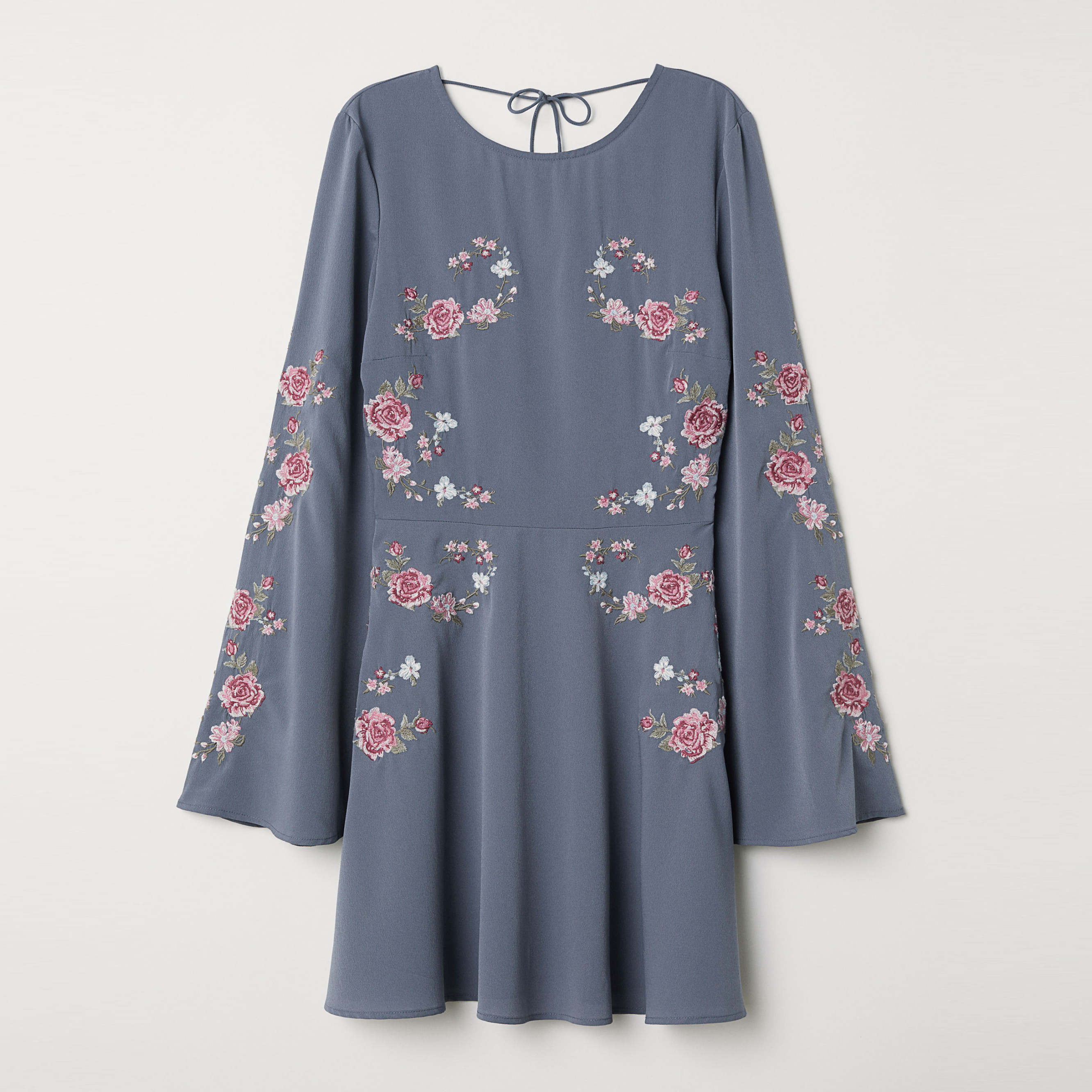 

Платье H&M XAZ123796IDEW  Бледно-синее, Платье H&M XAZ123796IDEW 40 Бледно-синее