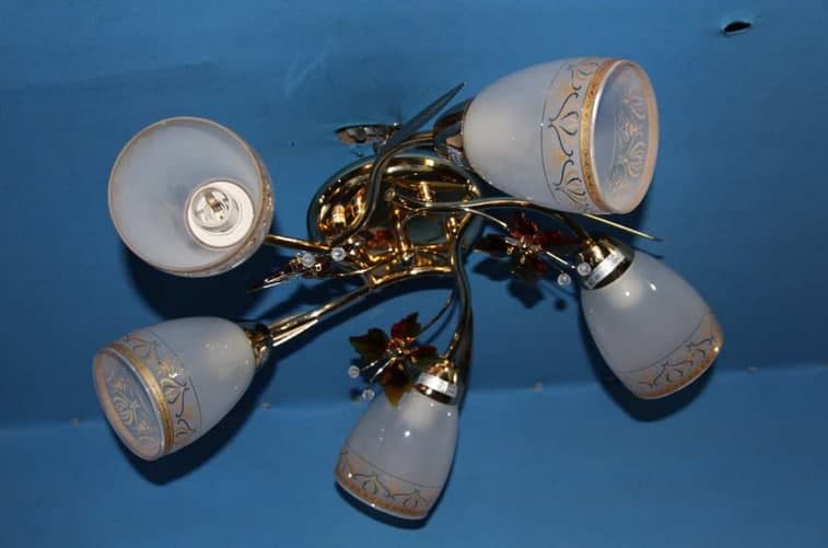 

Люстра с плафонами Ray L90378A/5 (FGD) (AN004122)