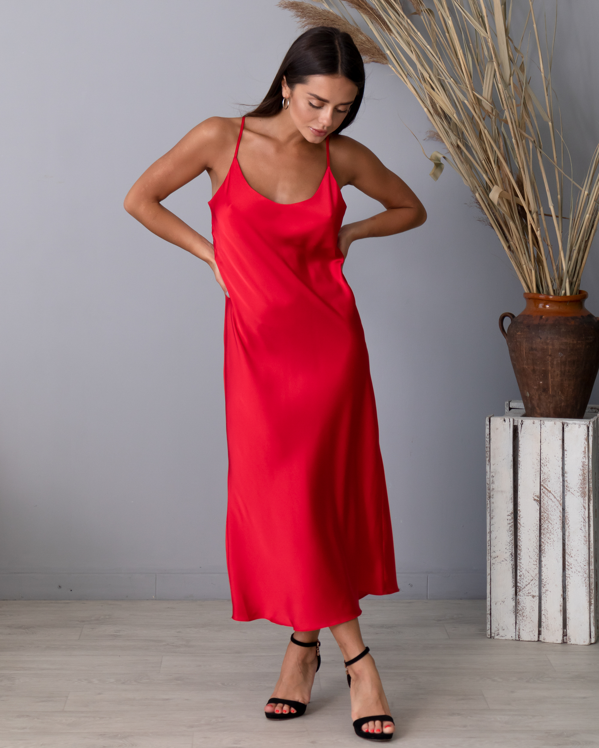 

Шелковое платье Just Style Красный, Шелковое платье Just Style Красный 44-46