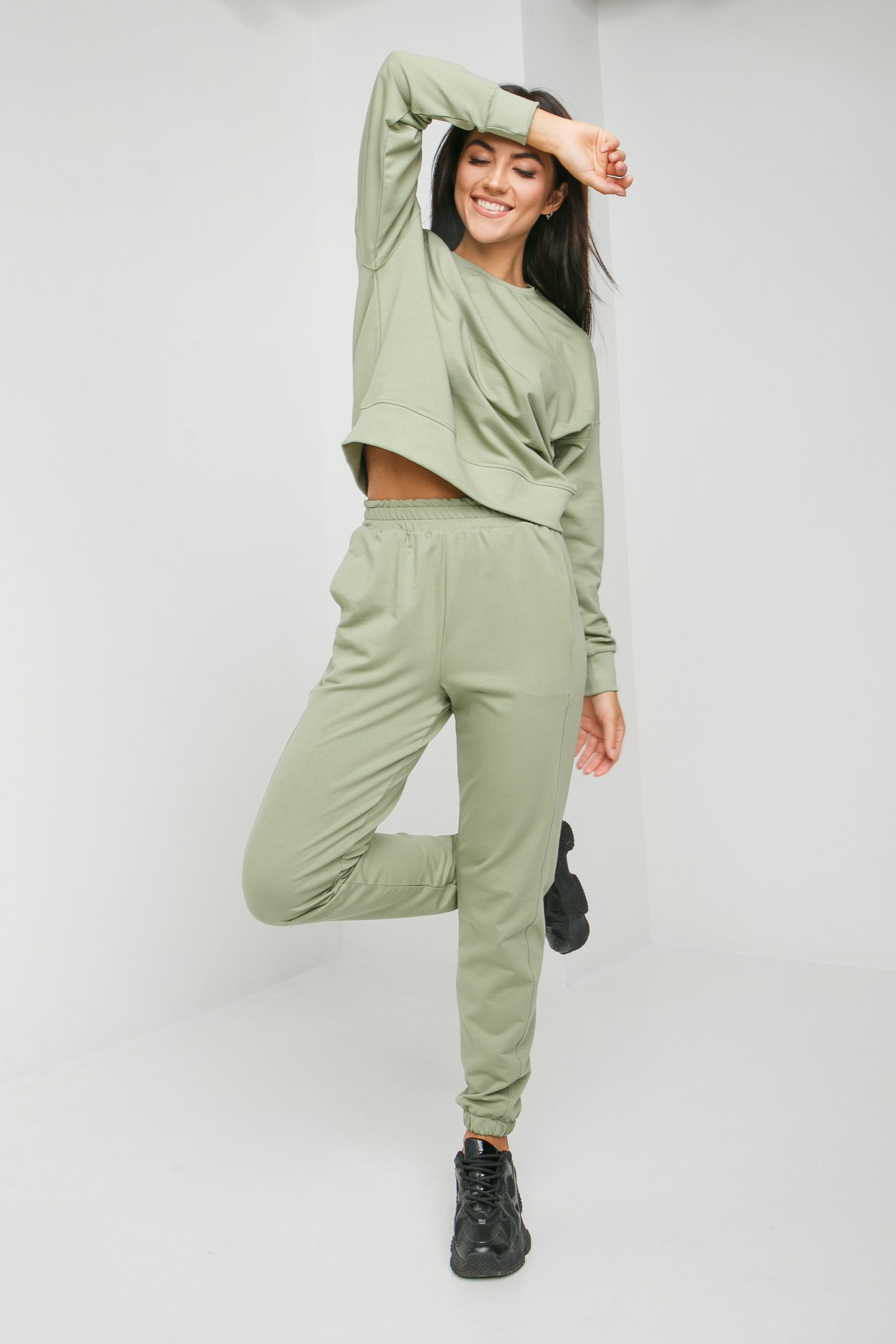 

Женский спортивный костюм Stimma Лария 5802 Xl Хаки