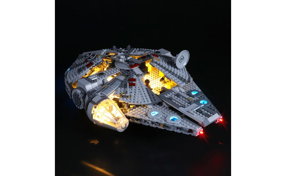 

Конструктор LEGO Підсвічування для набору Star Wars Сокіл тисячоліття (75257) 1 деталей (LGK281)