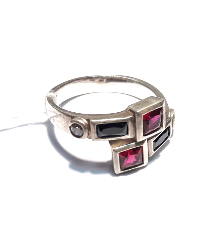 

Кольцо Thomas Sabo TR1598-1-311