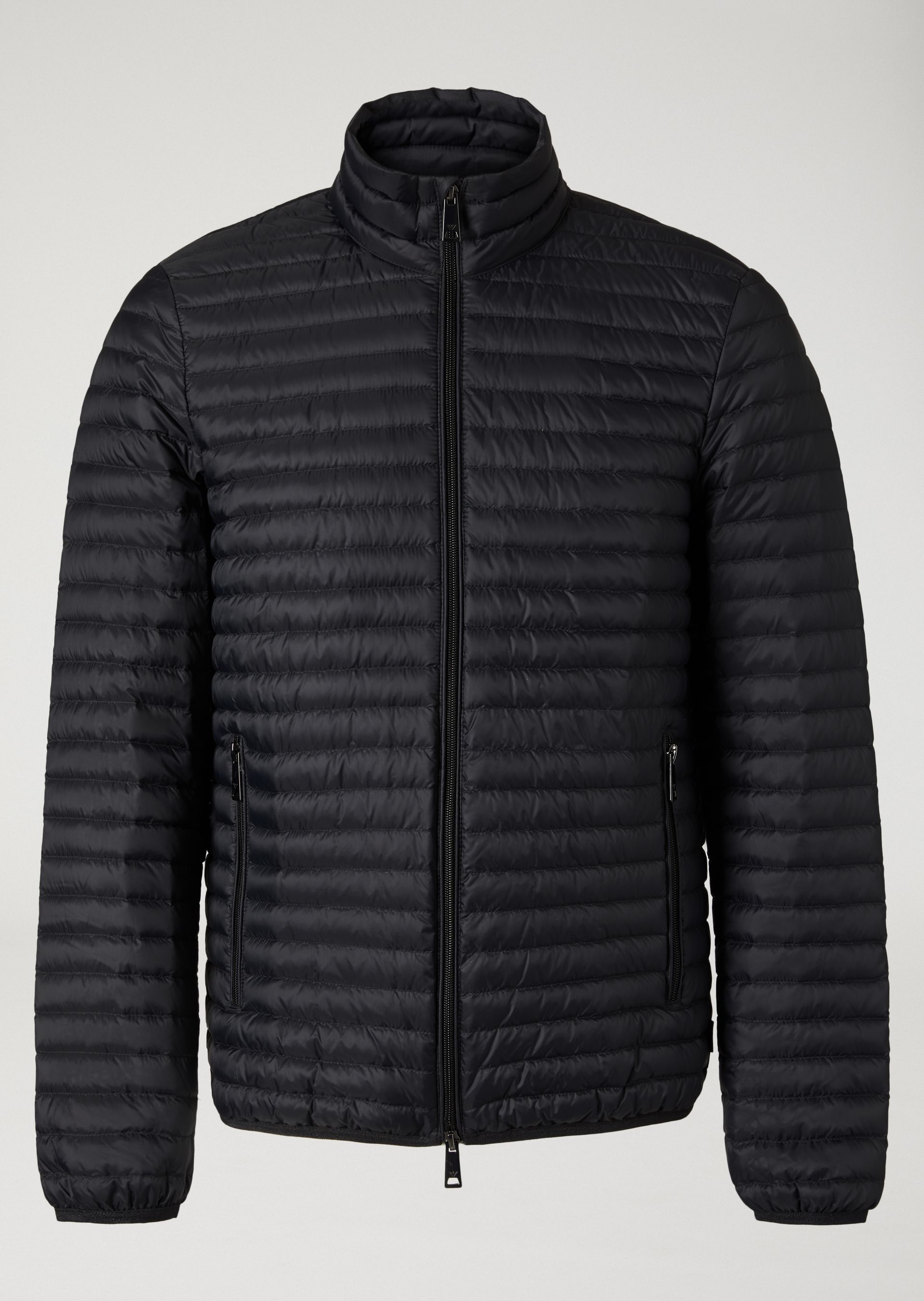 

Пуховик Emporio Armani 52 Черный 8N1B72.1NLEZ