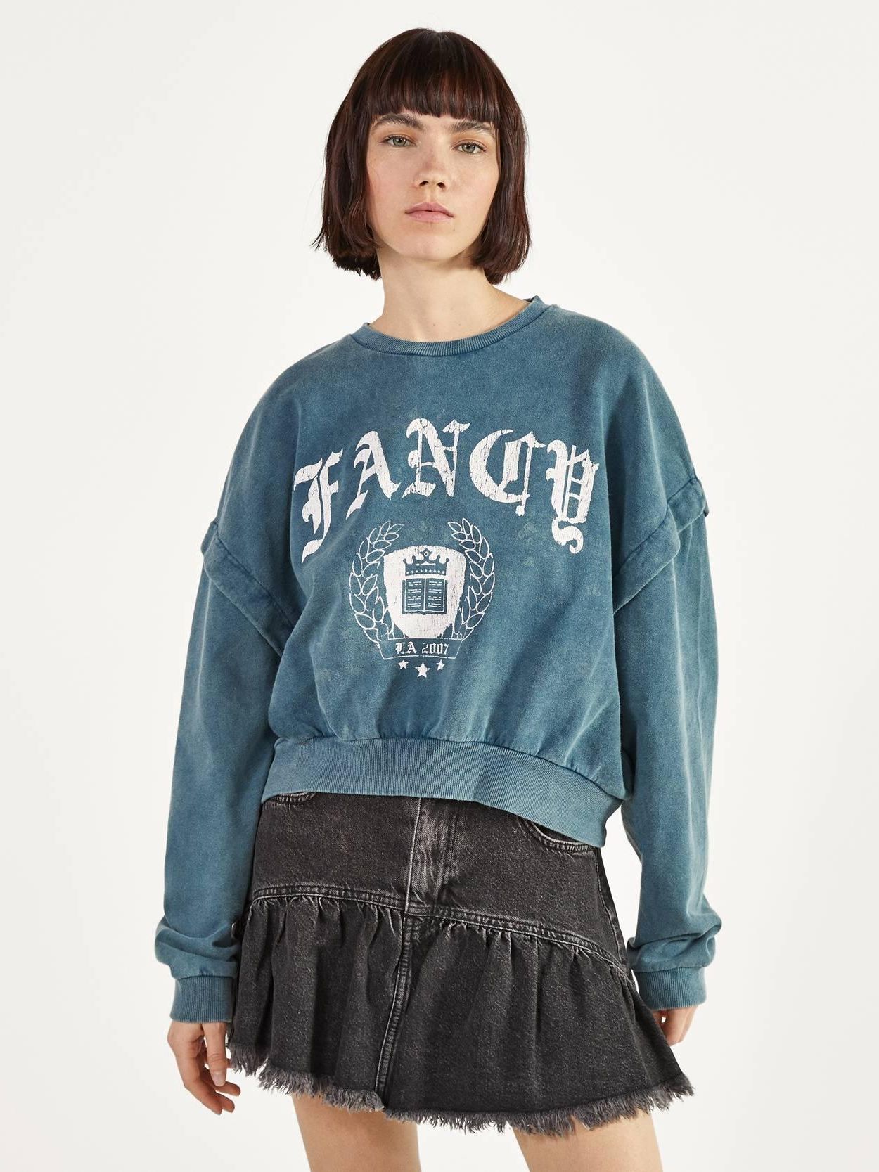 

Свитшот Bershka XAZ266475JOLP  Бледно-синий, Свитшот Bershka XAZ266475JOLP L Бледно-синий