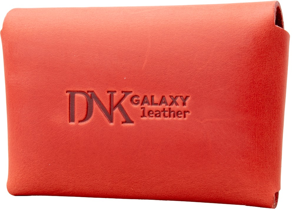 

Женская визитница кожаная DNK Leather DNK-Cards-vint-colH Красная