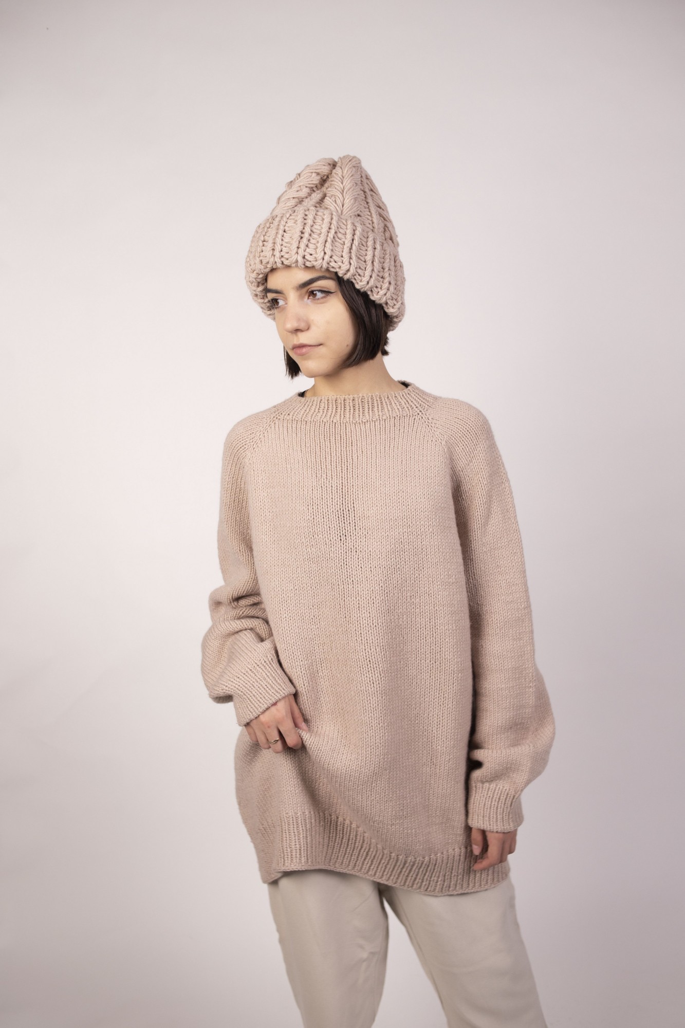 

Шапка ручной работы с объемными колосками Hats_with_love 57 Бежевая