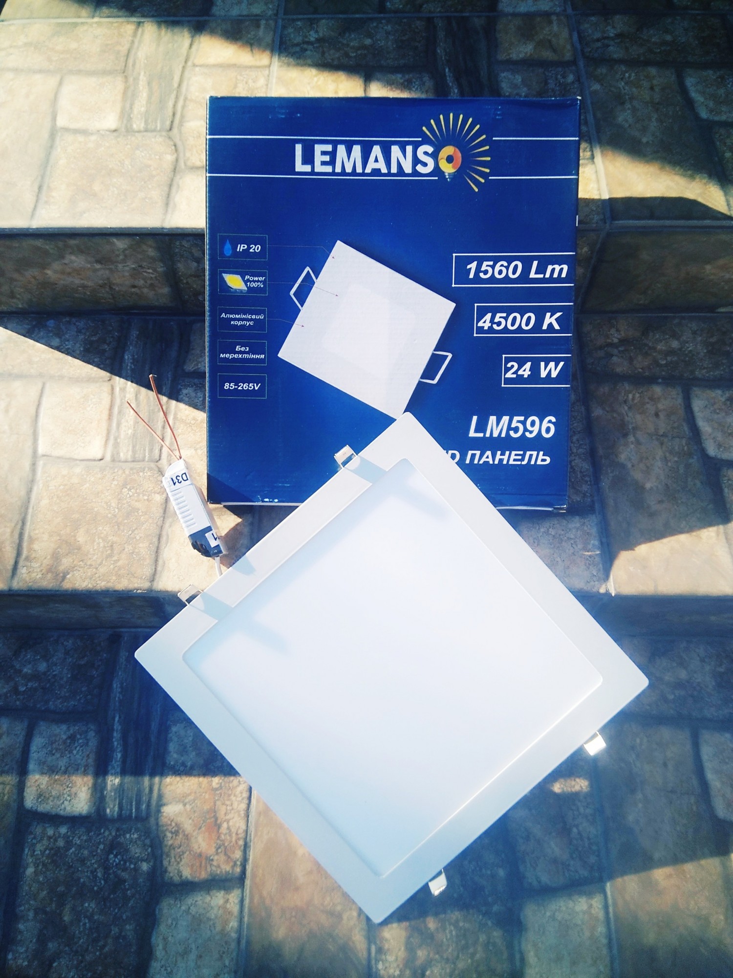 

LED панель Lemanso 24W 1560LM 85-265V 4500K квадрат / LM596