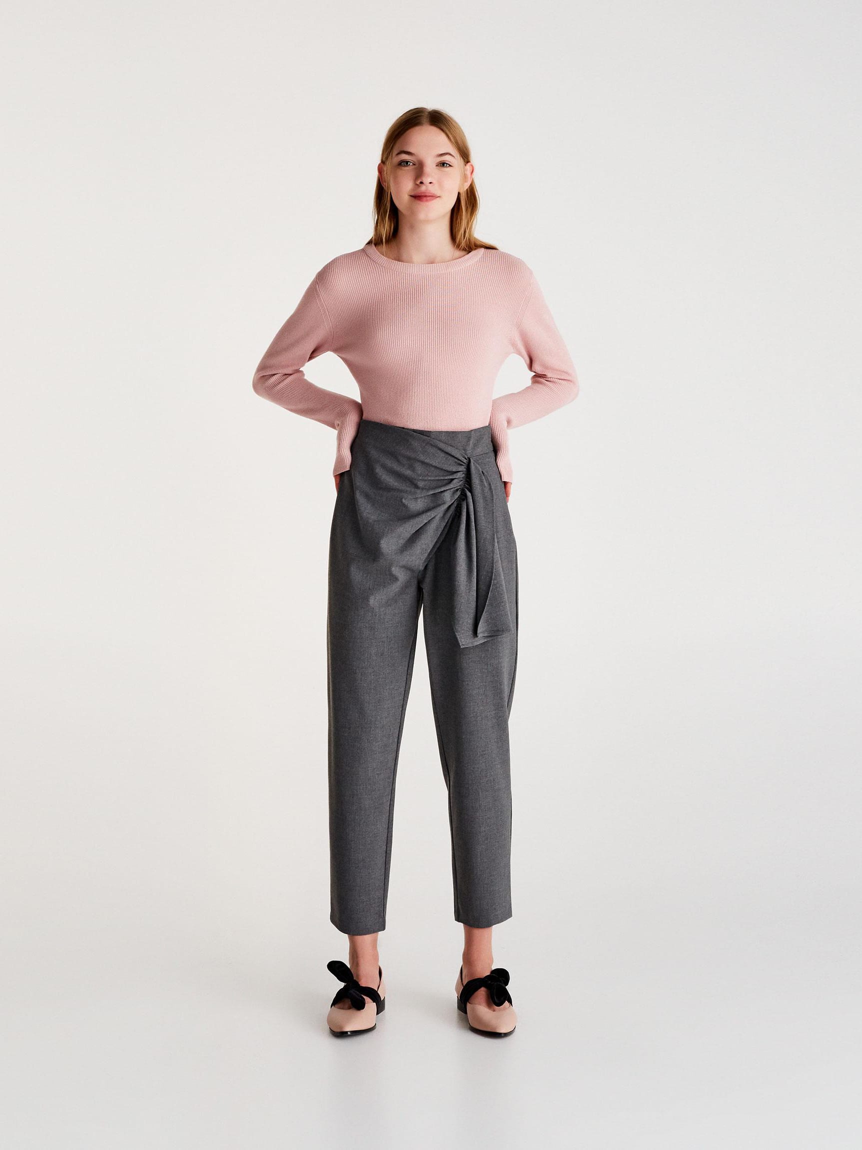 

Брюки Pull & Bear XAZ217437WJZW  Серые, Брюки Pull & Bear XAZ217437WJZW L Серые
