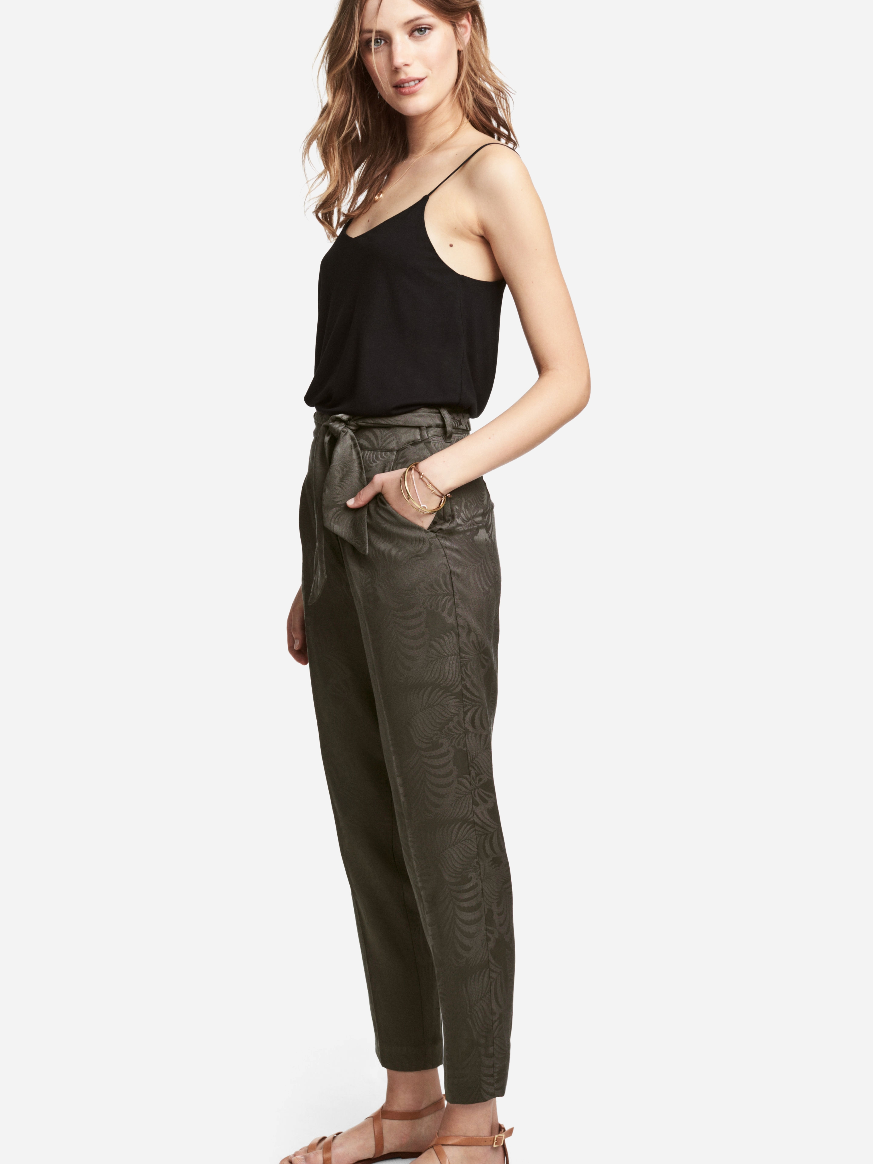 

Брюки H&M XAZ070157UNEV  Темно-зеленые, Брюки H&M XAZ070157UNEV 32 Темно-зеленые