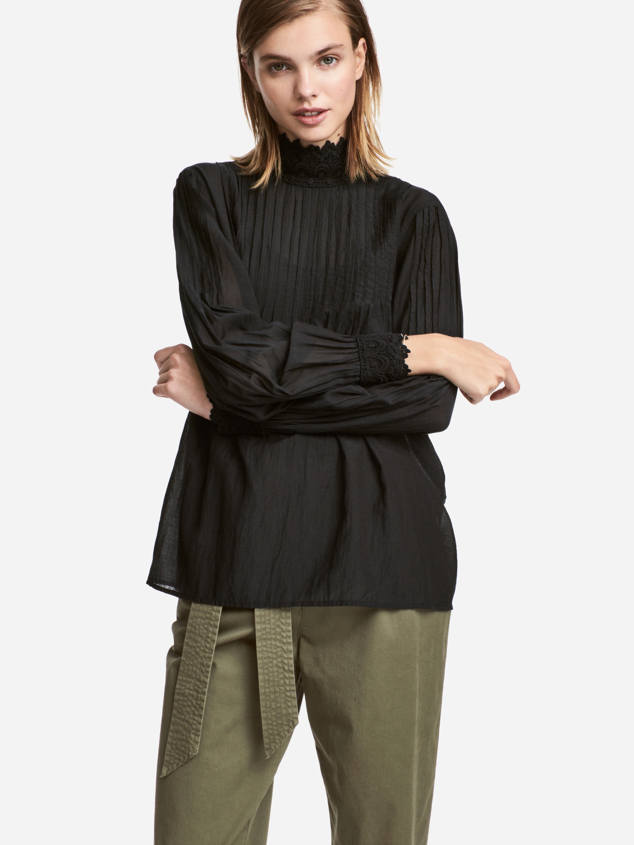 

Блузка H&M XAZ127038IVLP  Черная, Блузка H&M XAZ127038IVLP 42 Черная