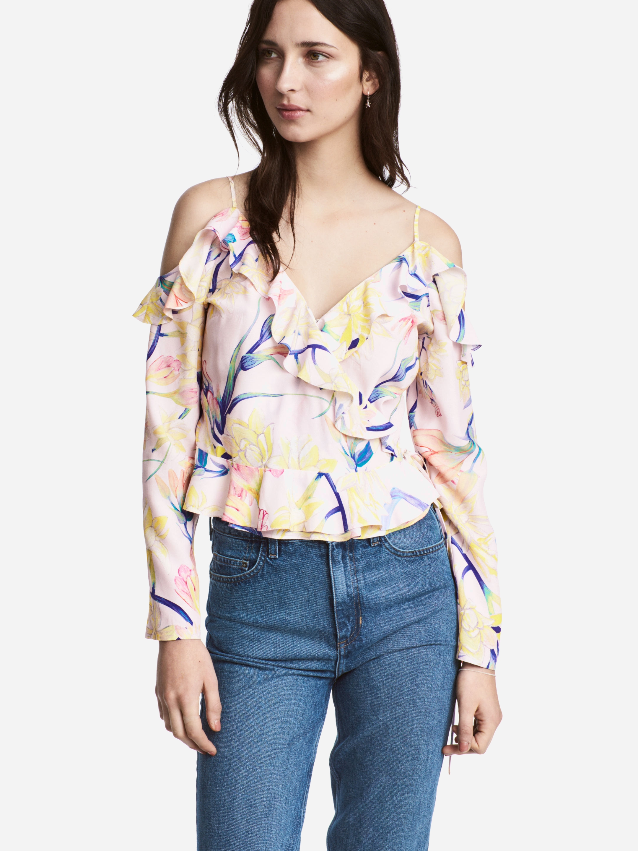 

Блузка H&M XAZ160275WTBR  Бледно-розовая с разноцветным, Блузка H&M XAZ160275WTBR 42 Бледно-розовая с разноцветным