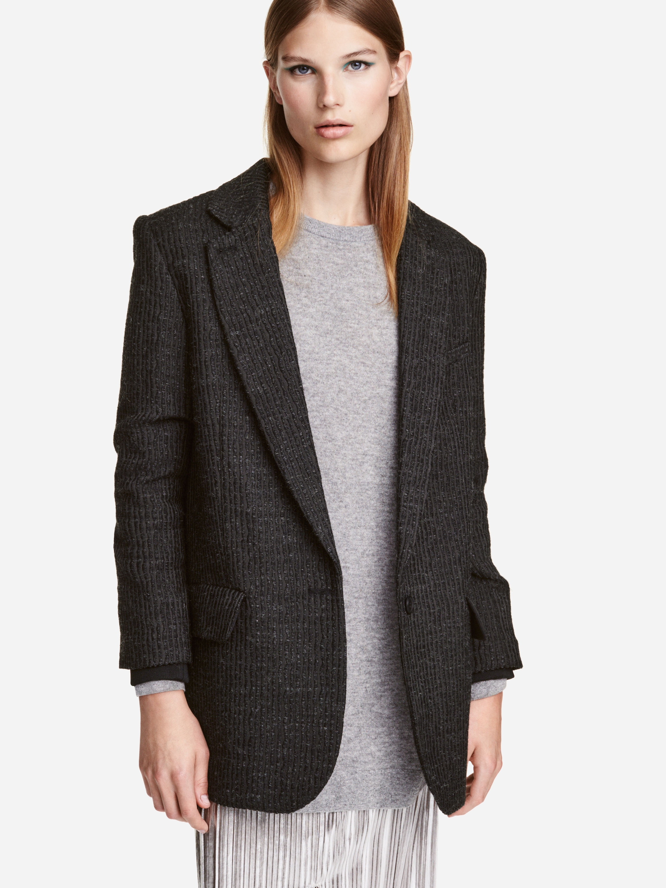 

Пиджак H&M XAZ181079AOAI  Темно-серый, Пиджак H&M XAZ181079AOAI 42 Темно-серый