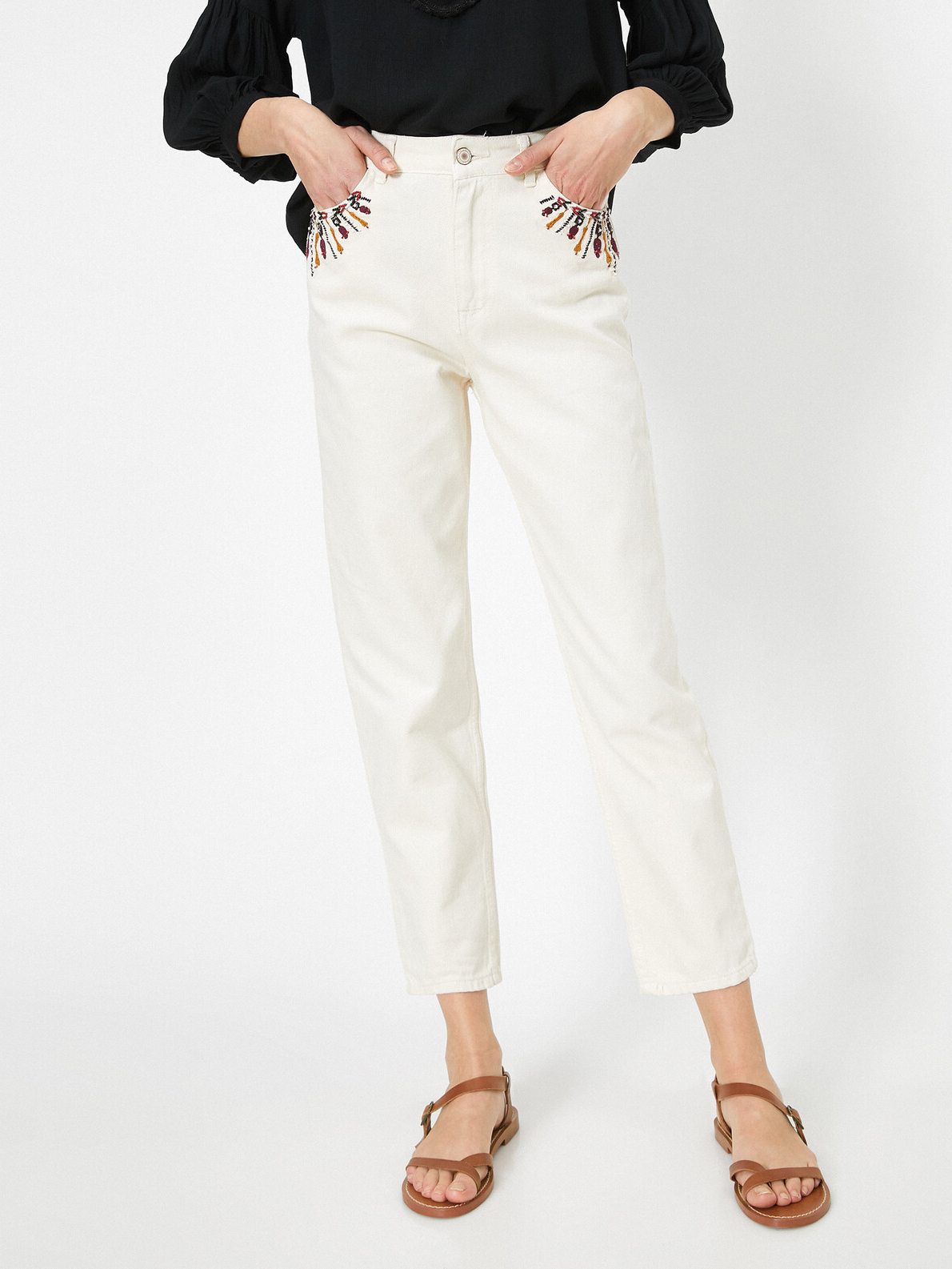 

Джинсы Koton 0YAK47226MD-001 32-32 Off White