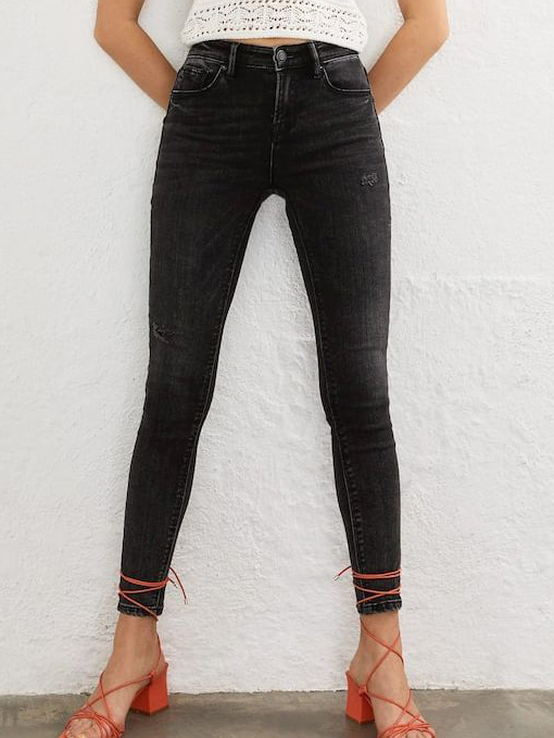

Джинсы Stradivarius 4820/700/708 40 Черные