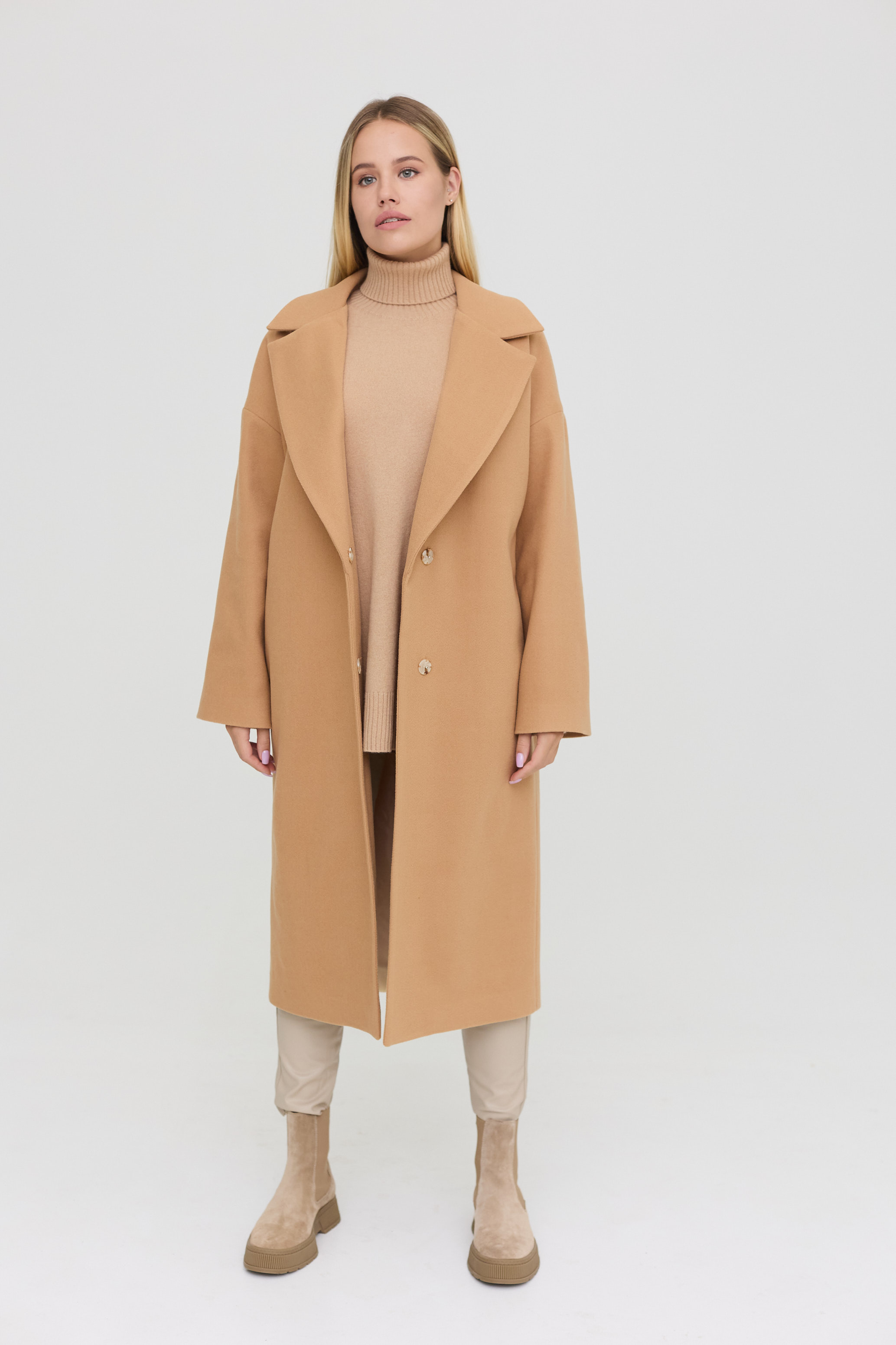 

Пальто Oversize с поясом to PEOPLE 719  Коричневое, Пальто Oversize с поясом to PEOPLE 719 48-50 Коричневое
