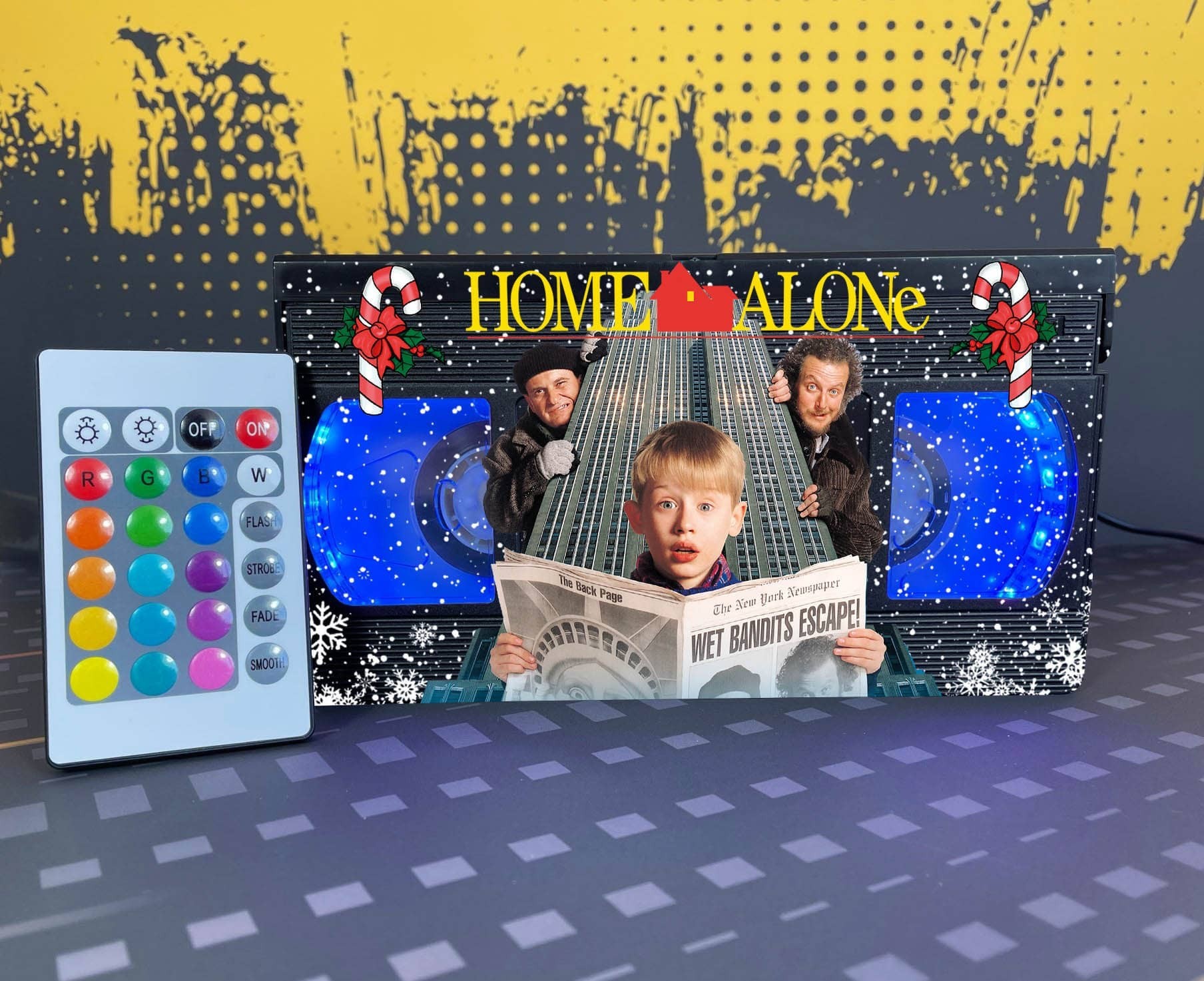

Ретро VHS лампа-ночник Настольный разноцветный светильник "Один дома"