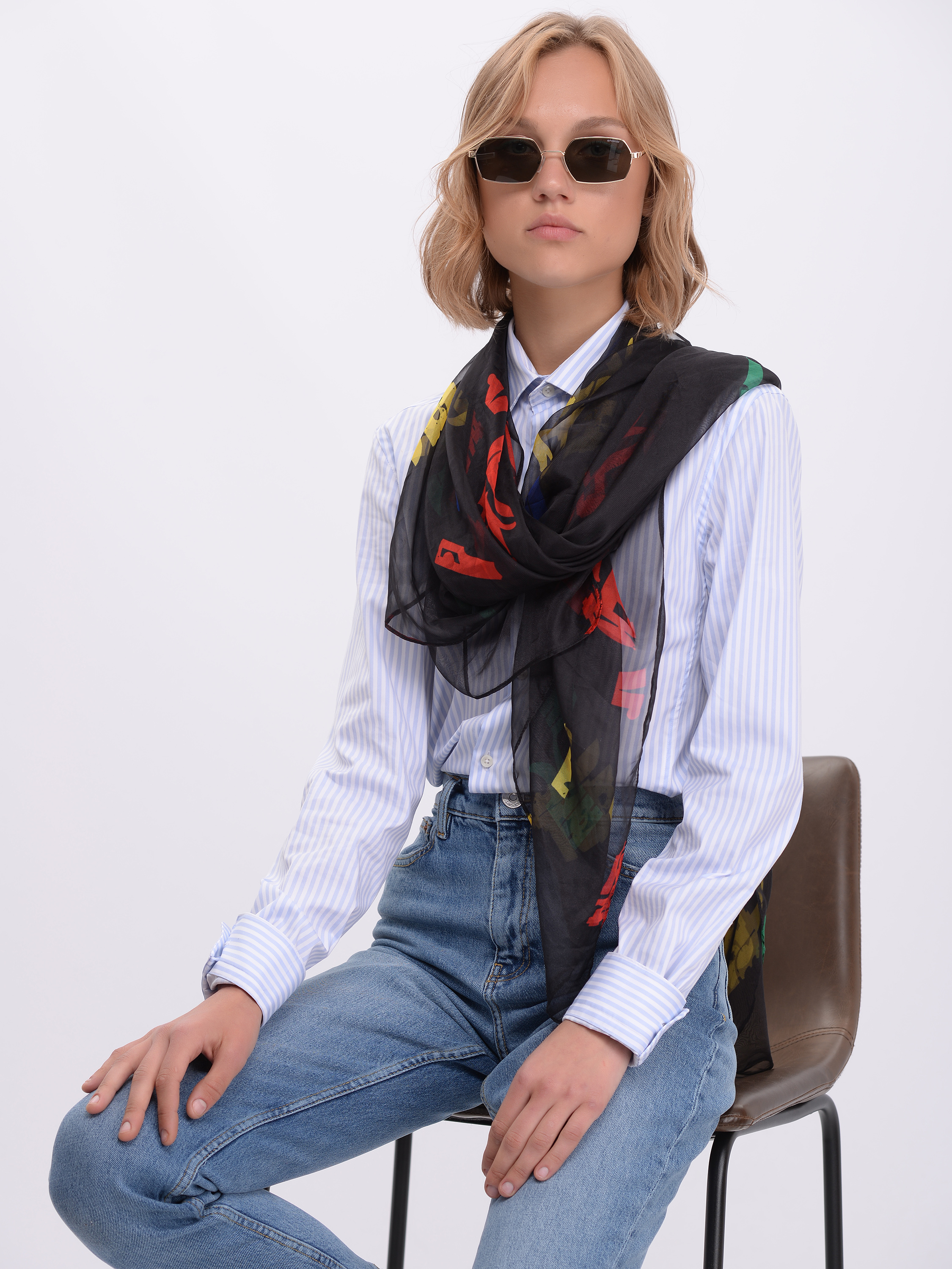 

Платок H&M STUDIO 140х120см черный 26126384317