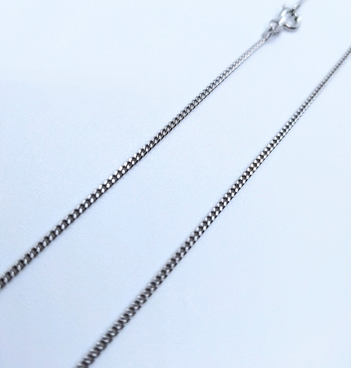 

Серебряная цепочка 50см 70989