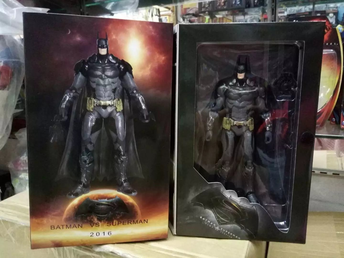 

Фигурка DC Collectibles Batman Бэтмен против Супермена 18 см