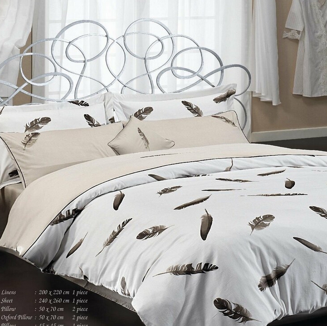 

Постельное белье Maison D'or сатин делюкс Plumes Beige полуторное Цвета: бежевый