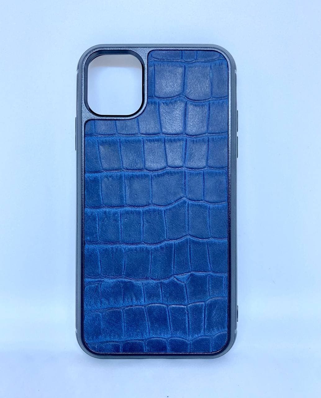 

Чехол CaZe для iPhone 11 с тиснением под крокодила Crazy Horse синий