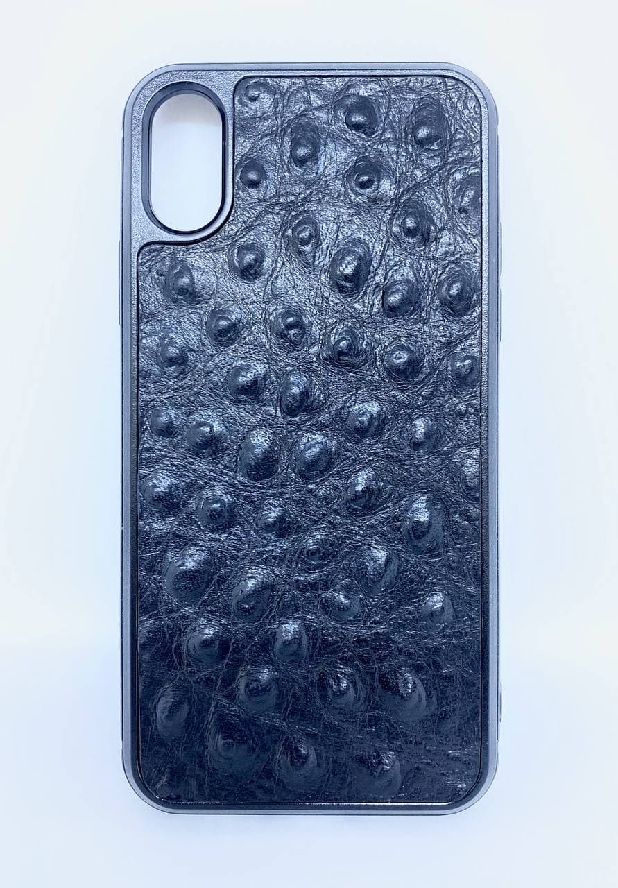 

Чехол CaZe для iPhone X/Xs с тиснением под Страуса черный