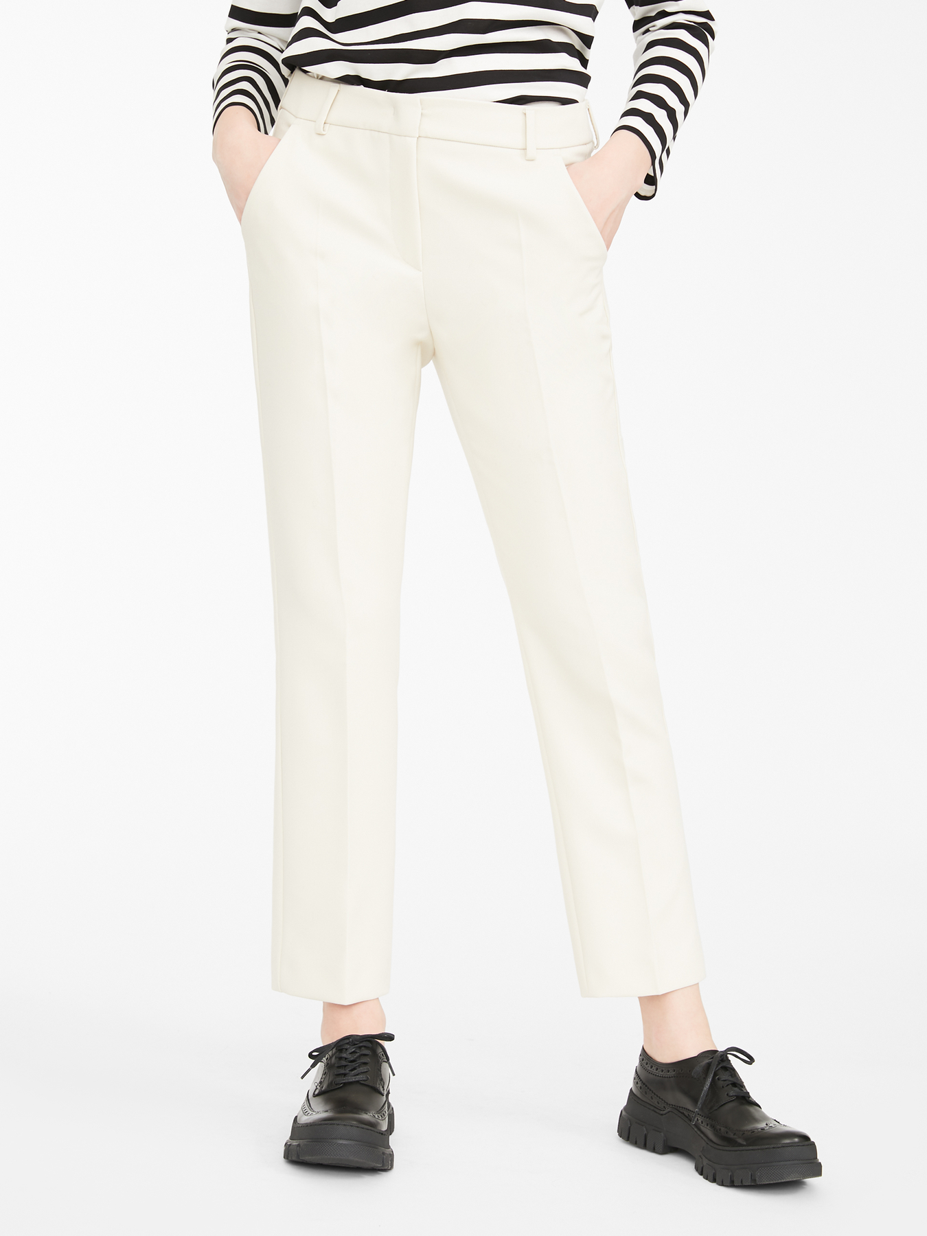

Брюки MaxMara  Белые 51360409600, Брюки MaxMara 42 Белые 51360409600