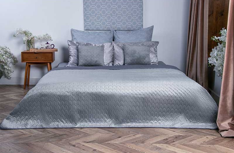 

Покрывало двухстороннее Руно VeLour Серое 150 х 220 см (360.55_Grey)