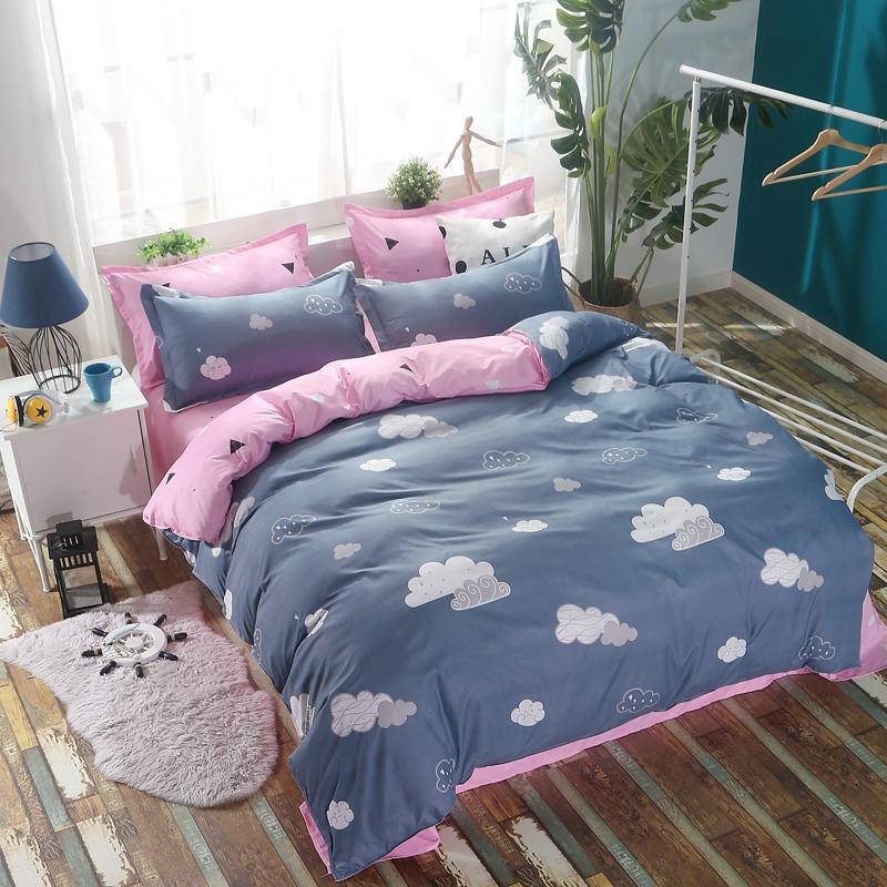 

Комплект постельного белья синий с розовым Облака (двуспальный-евро) Berni Home