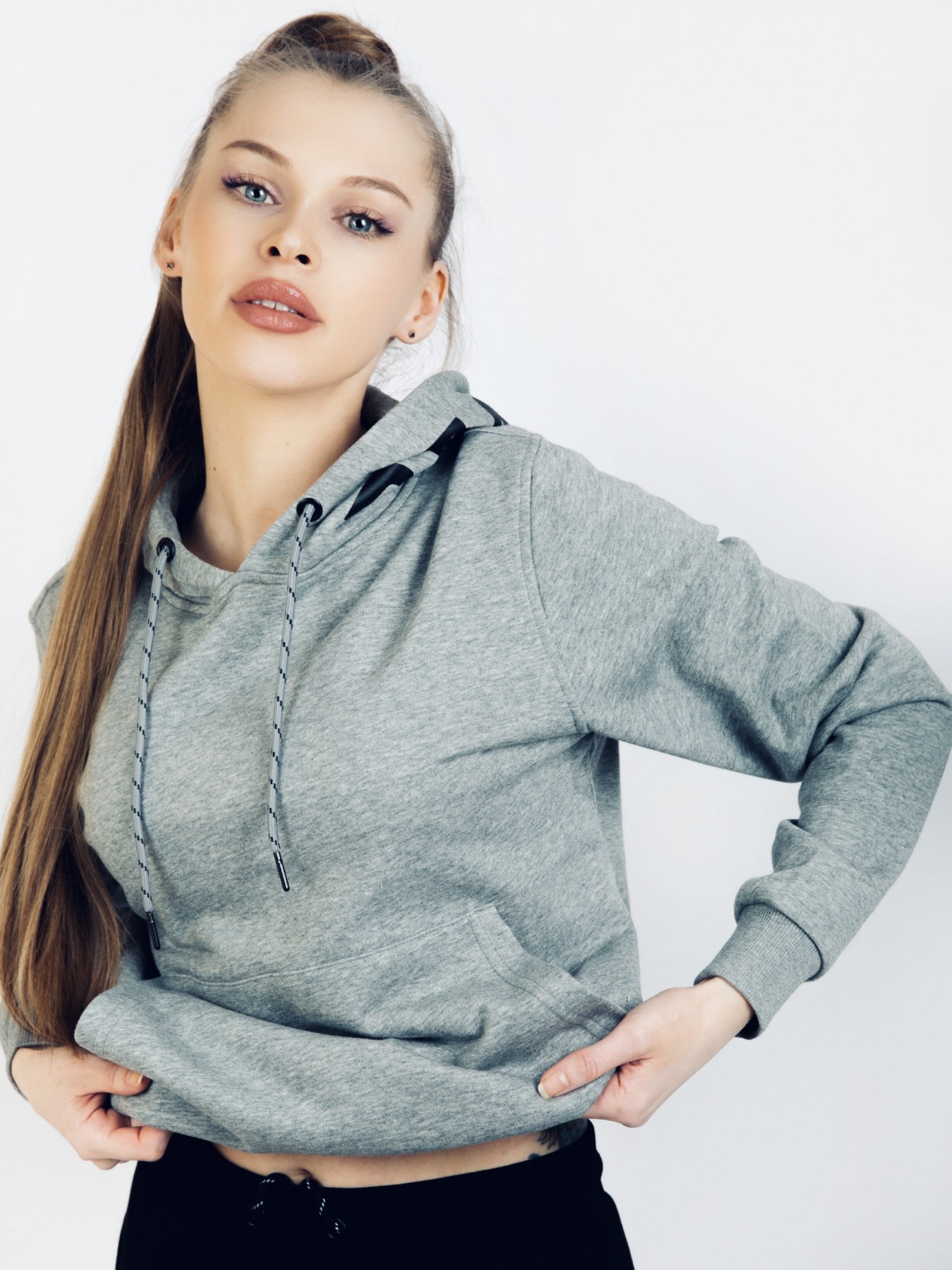 

Худи BROSTEM WH1A4-93  серое с надписью на капюшоне, Худи BROSTEM WH1A4-93 3XL серое с надписью на капюшоне