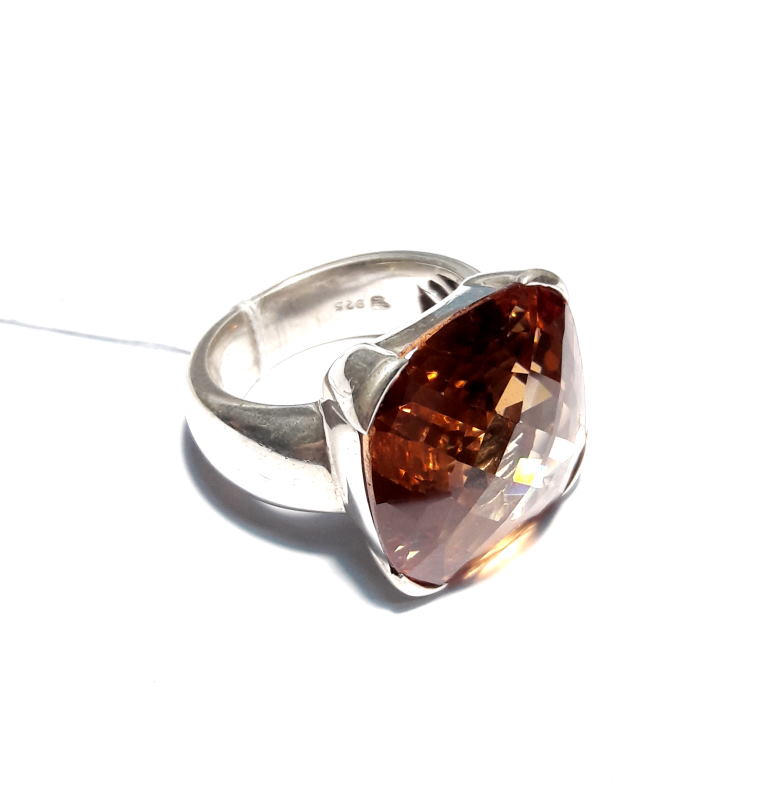

Кольцо Thomas Sabo TR1618-1-201