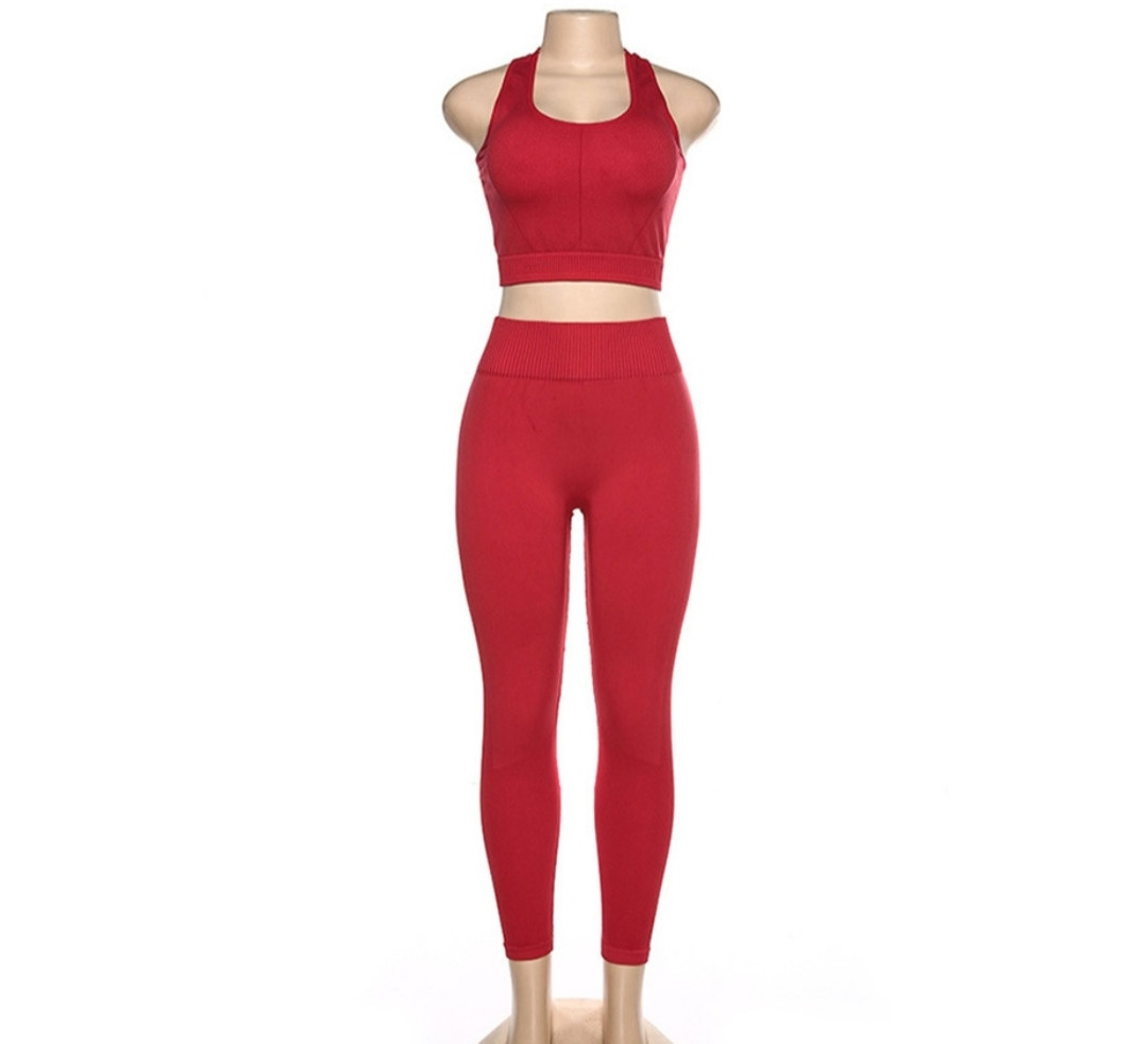 

Женский костюм для фитнеса Whatiwear красный  (1239-red, Женский костюм для фитнеса Whatiwear красный S (1239-red-S)