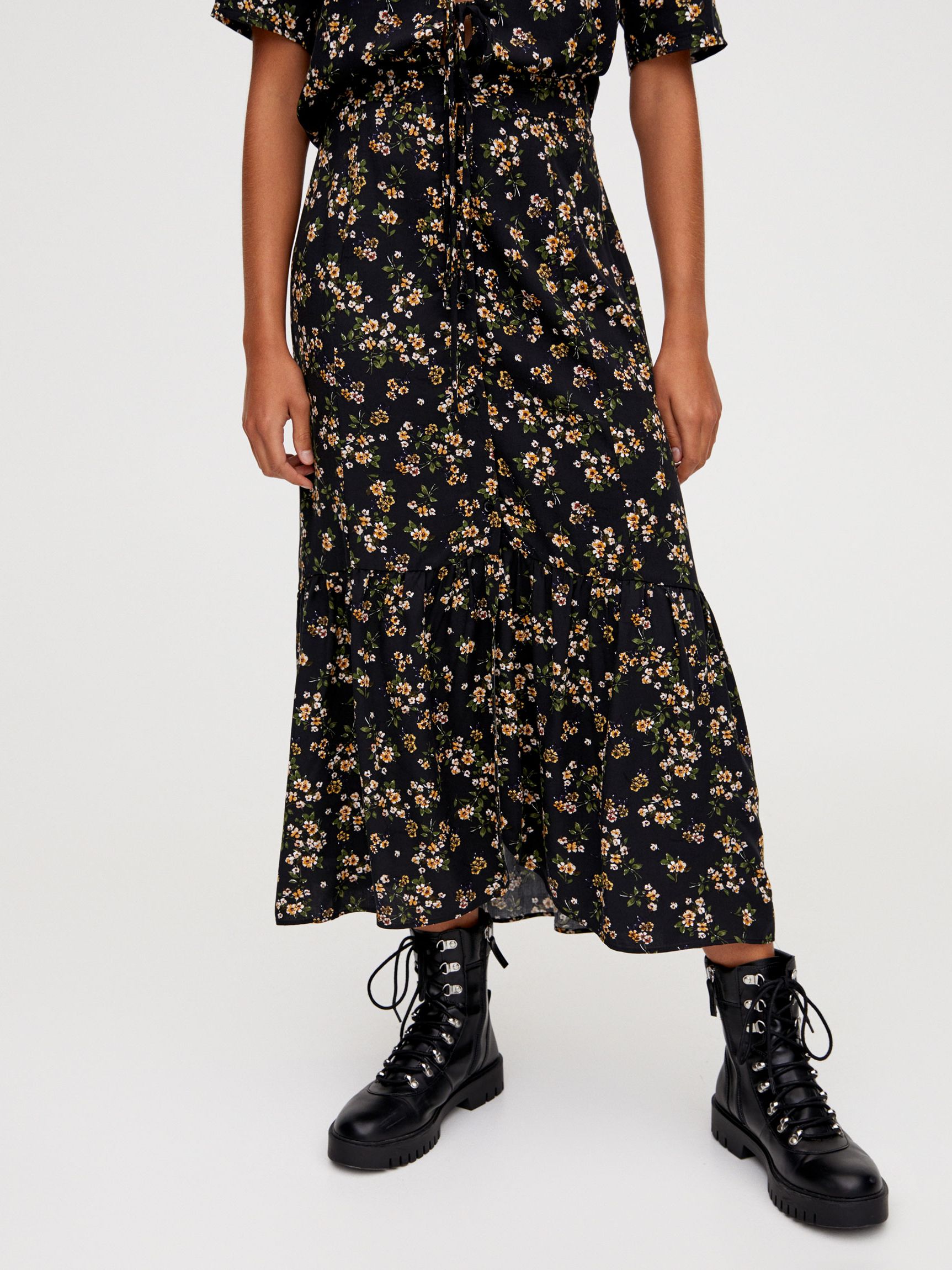 

Юбка Pull & Bear 9395343b26  Черная, Юбка Pull & Bear 9395343b26 XS Черная