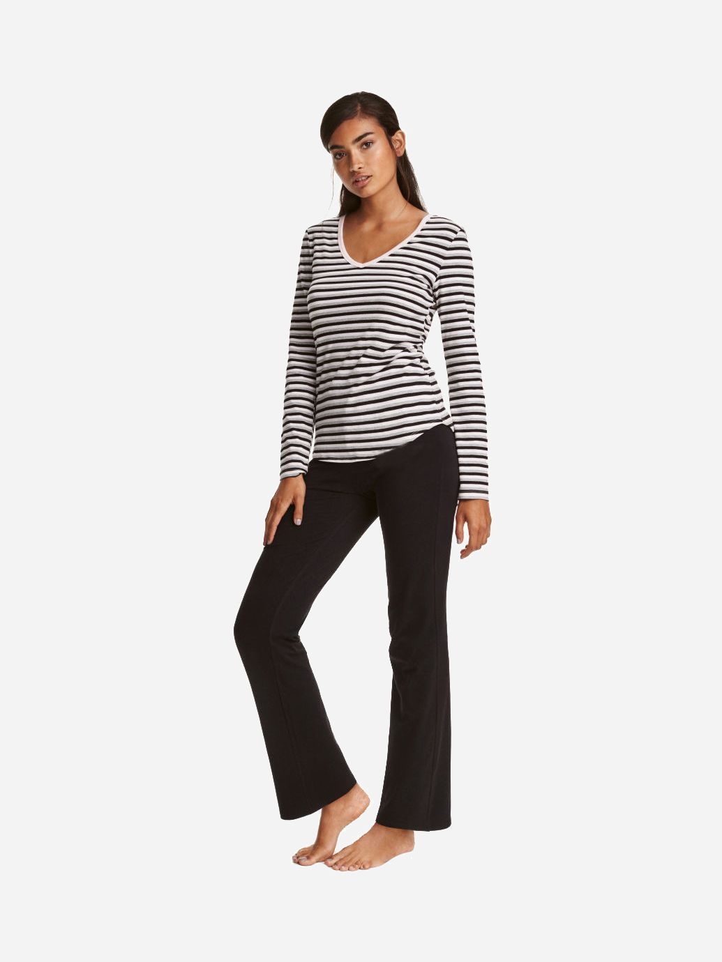 

Брюки H&M 4264484b36 XS Черные