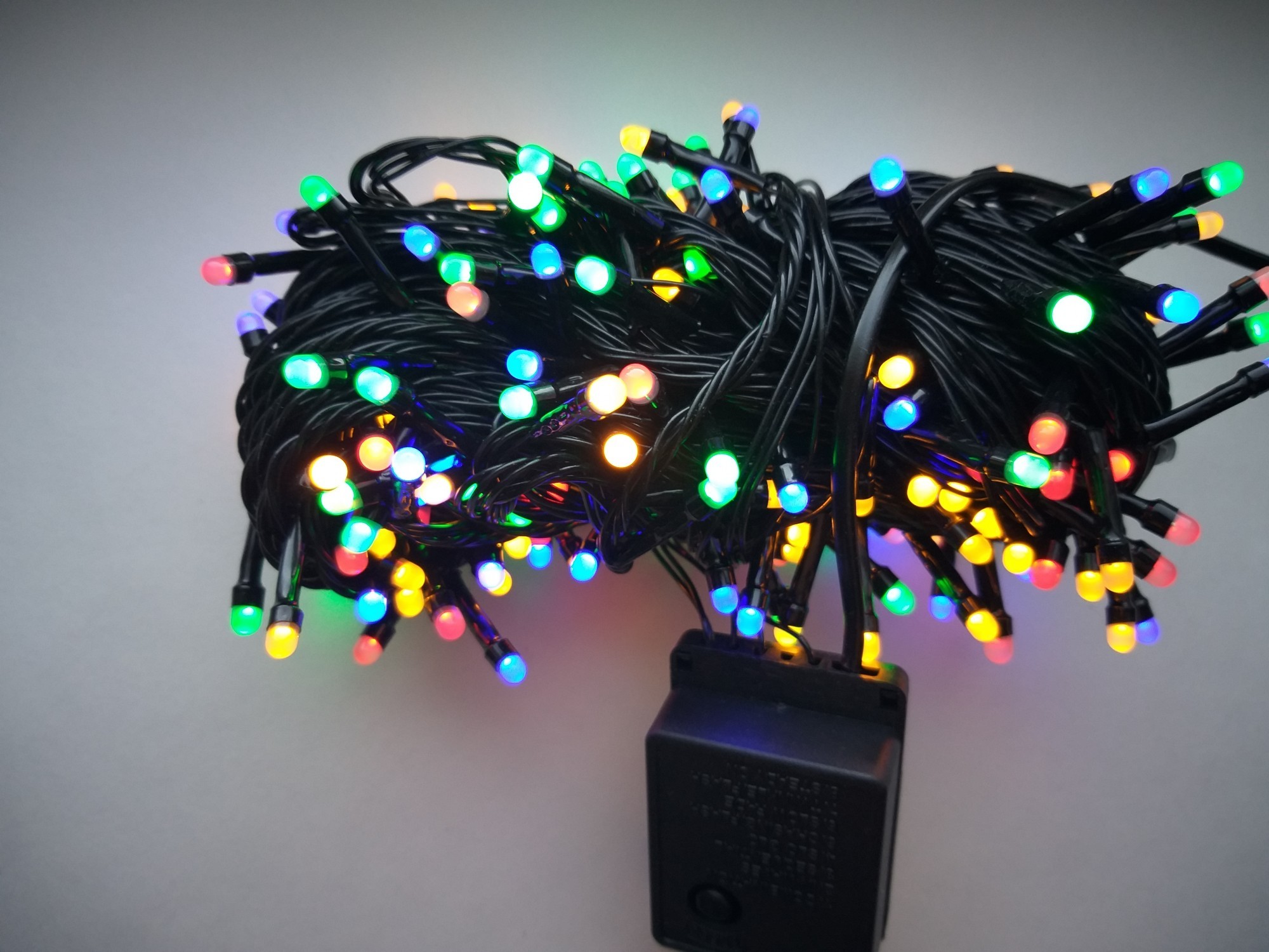 

Светодиодная гирлянда Матовый шарик 400 LED 30м. Мультицвет