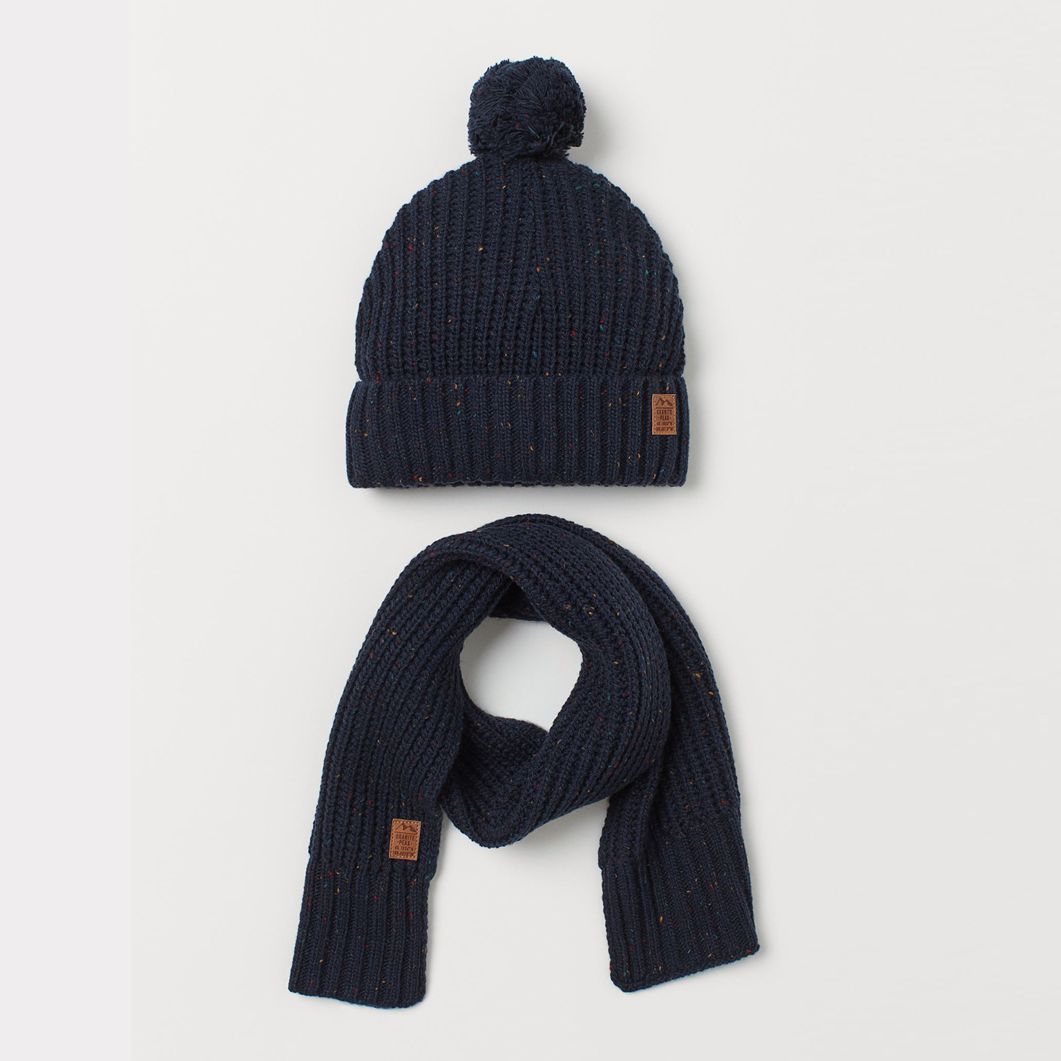

Комплект (шапка + шарф) H&M 110-780901 55-56 см Темно-синий/Зеленый