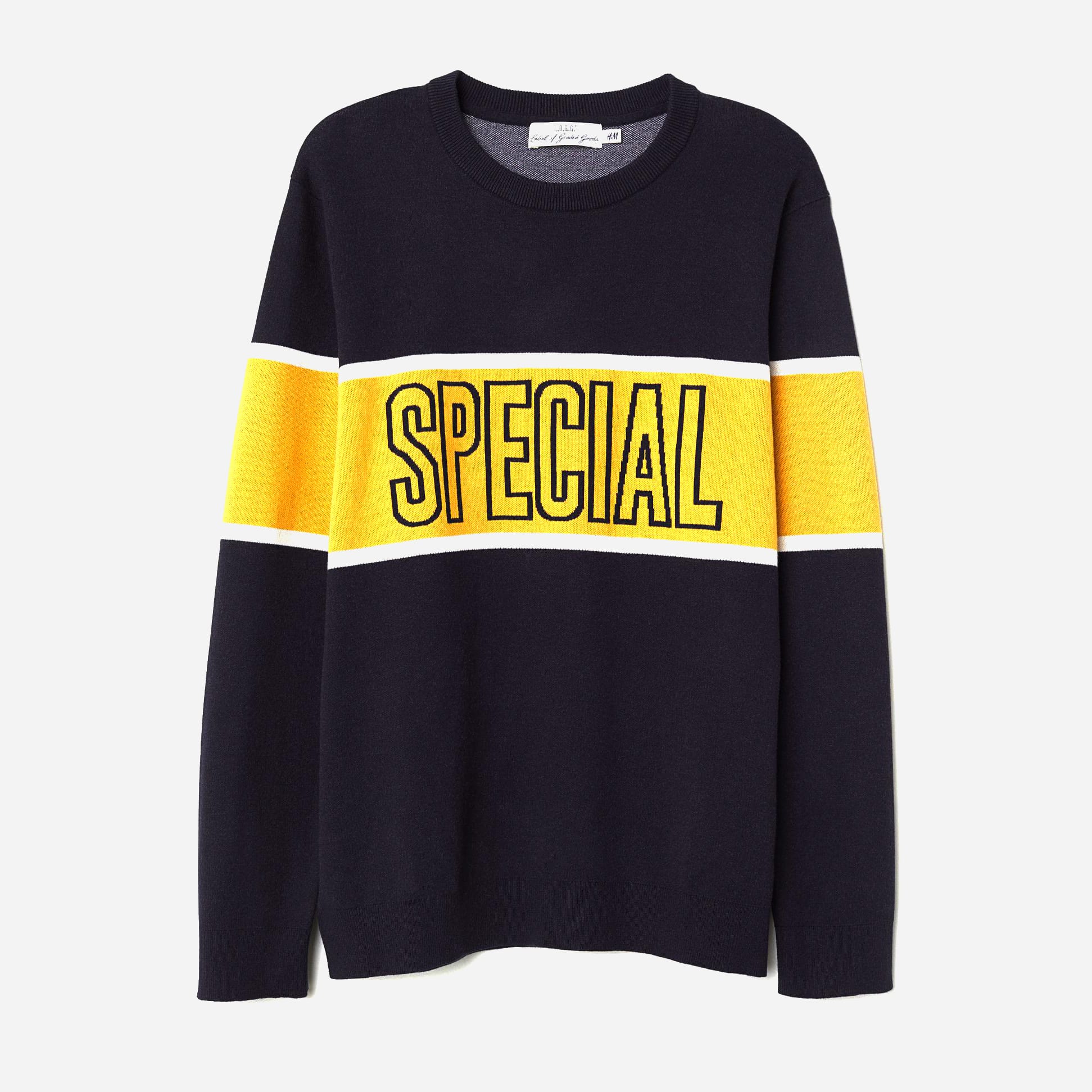 

Джемпер H&M L.O.G.G. XAZ162866GCIW  Темно-синий/Желтый с принтом, Джемпер H&M L.O.G.G. XAZ162866GCIW 2XL Темно-синий/Желтый с принтом